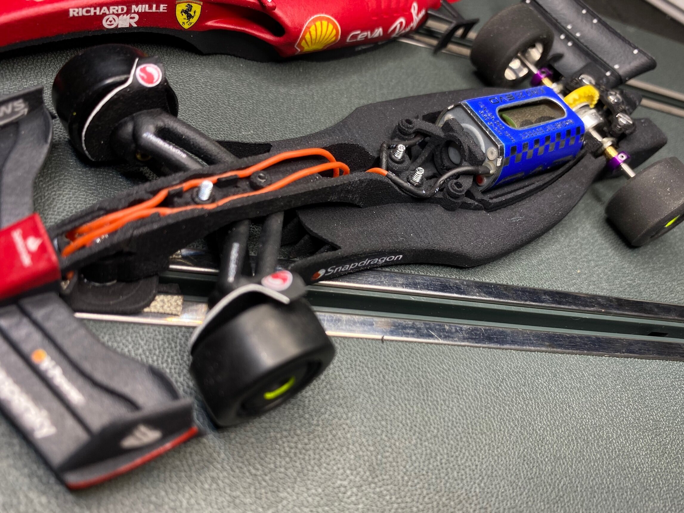 357D9099-64A8-4305-9621-EA6F56493FCA