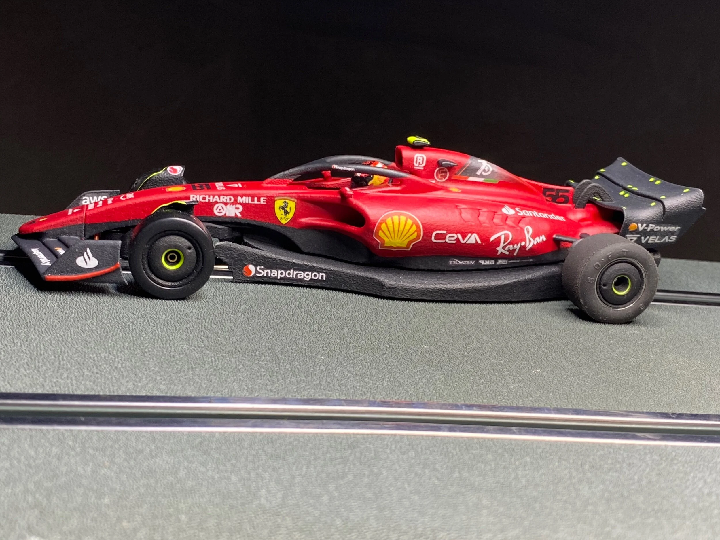 4A8EA0D4-EB7E-4F92-9E93-7EEE1724AF63