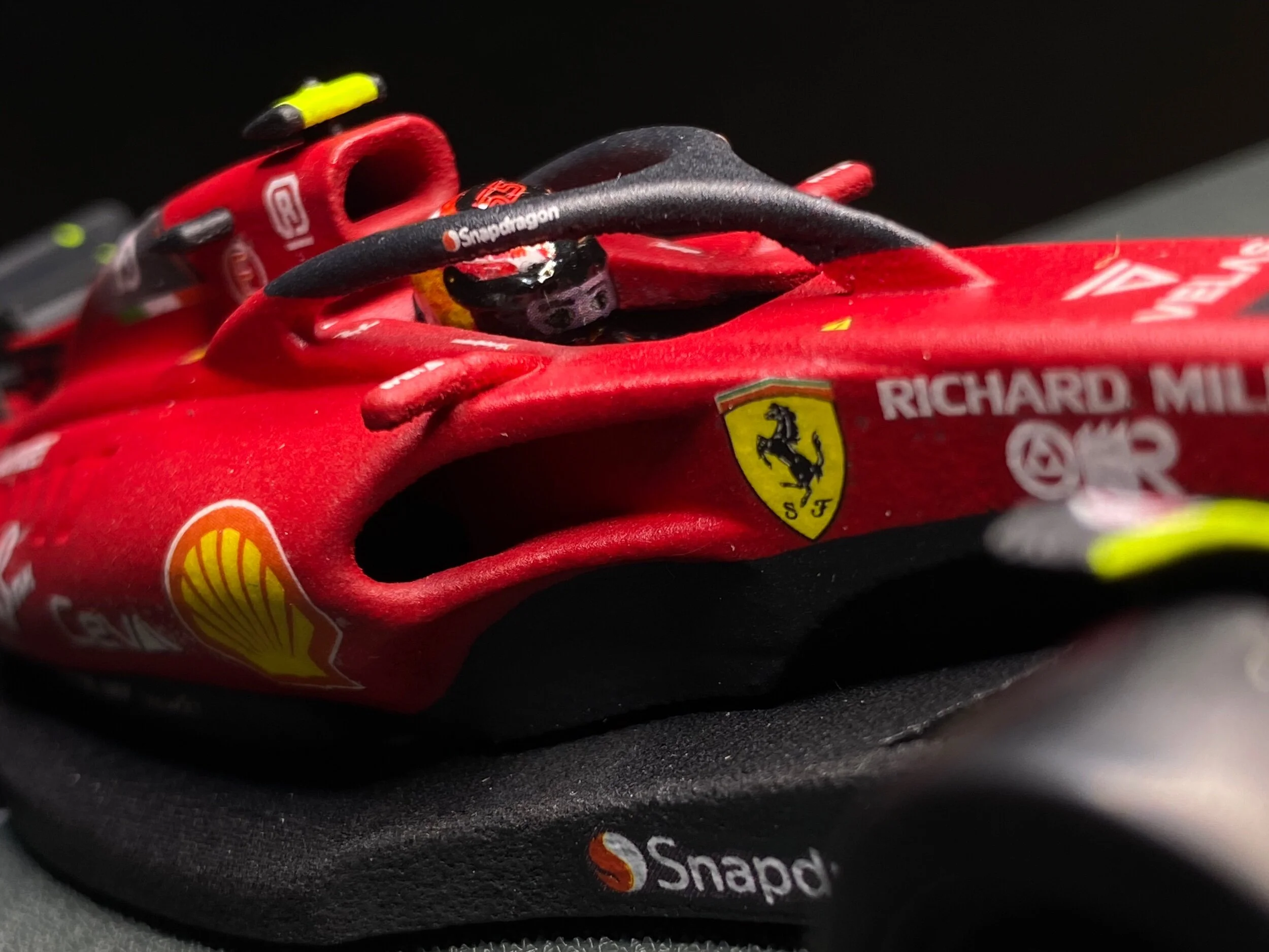 03B524F7-B32B-45BD-A2BC-AC5E0E3A53AB