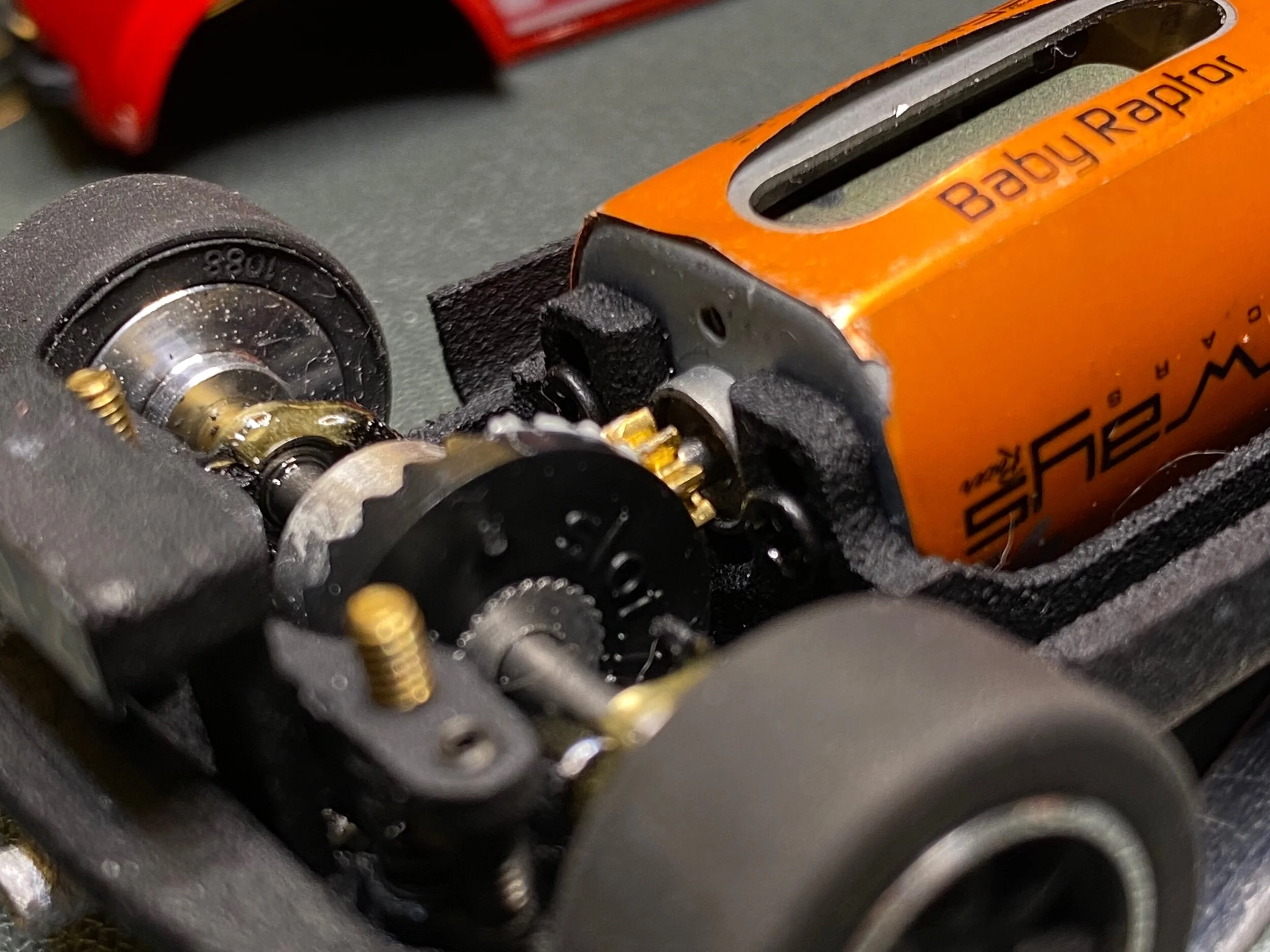 6AFE8434-D4A8-463A-A64D-6B169A0F6BE0