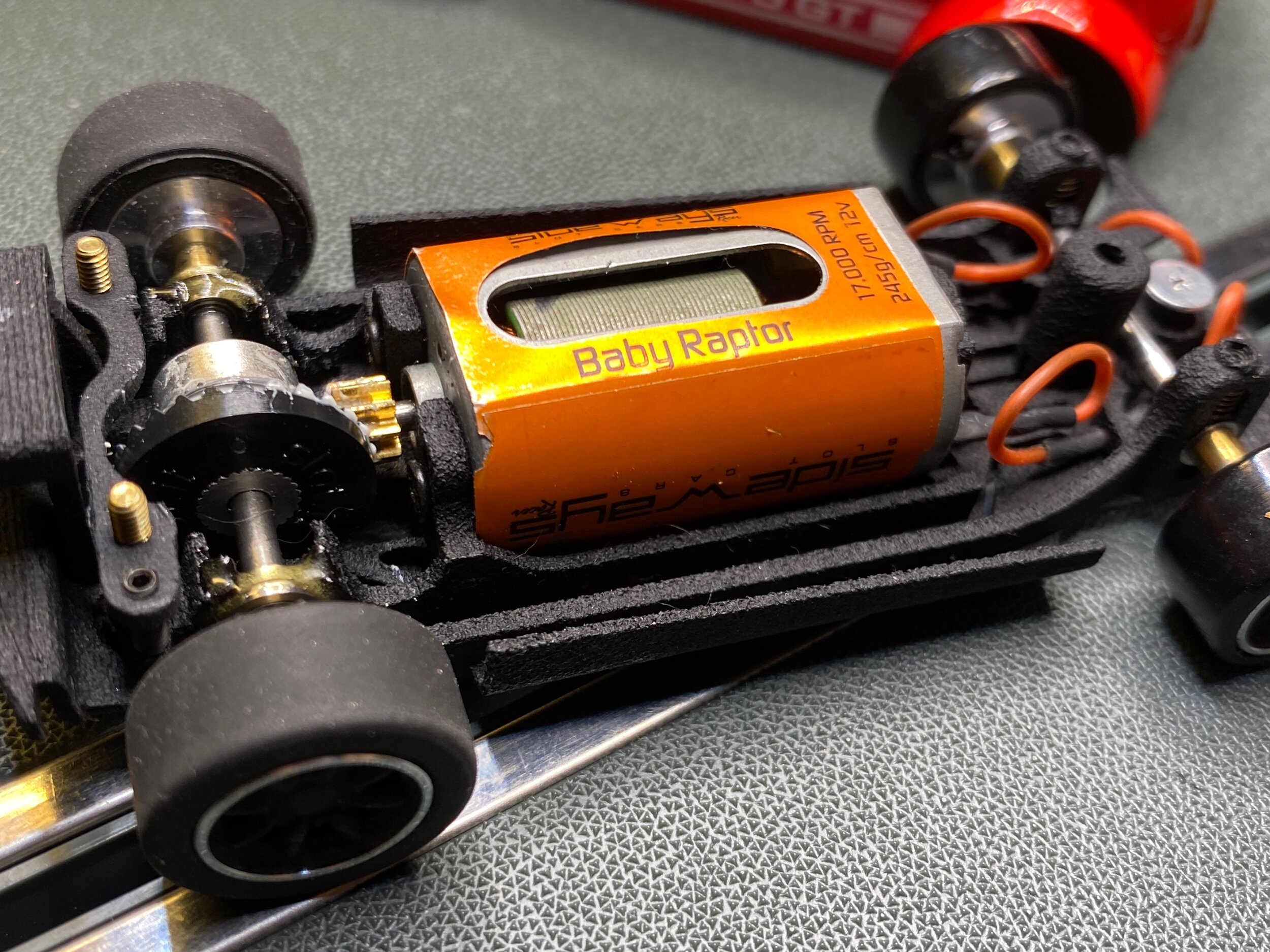 B1F3FF08-FF82-4448-A939-AA68567FF9FA