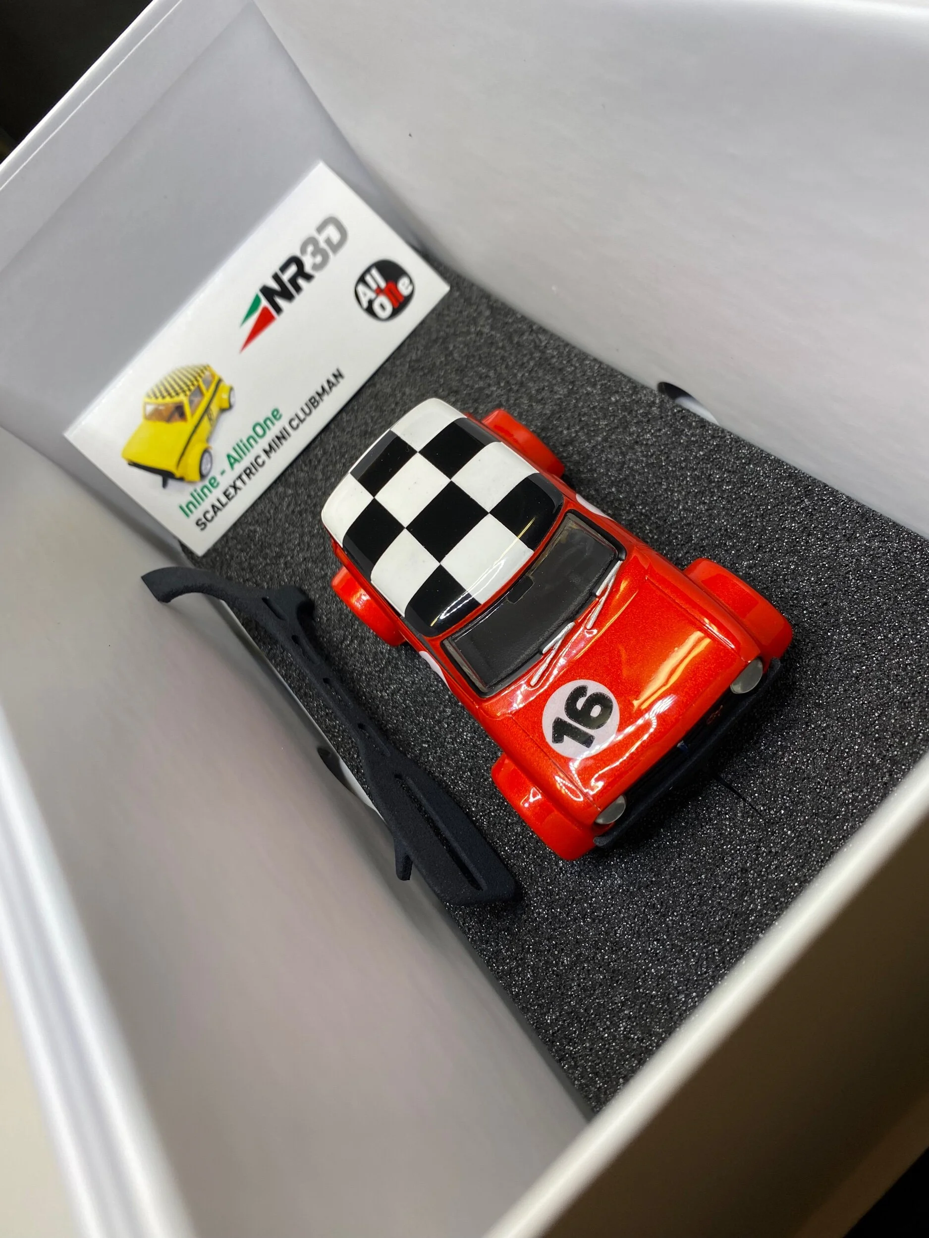 60CDE044-14CD-4B13-A3E9-04B5988B3917