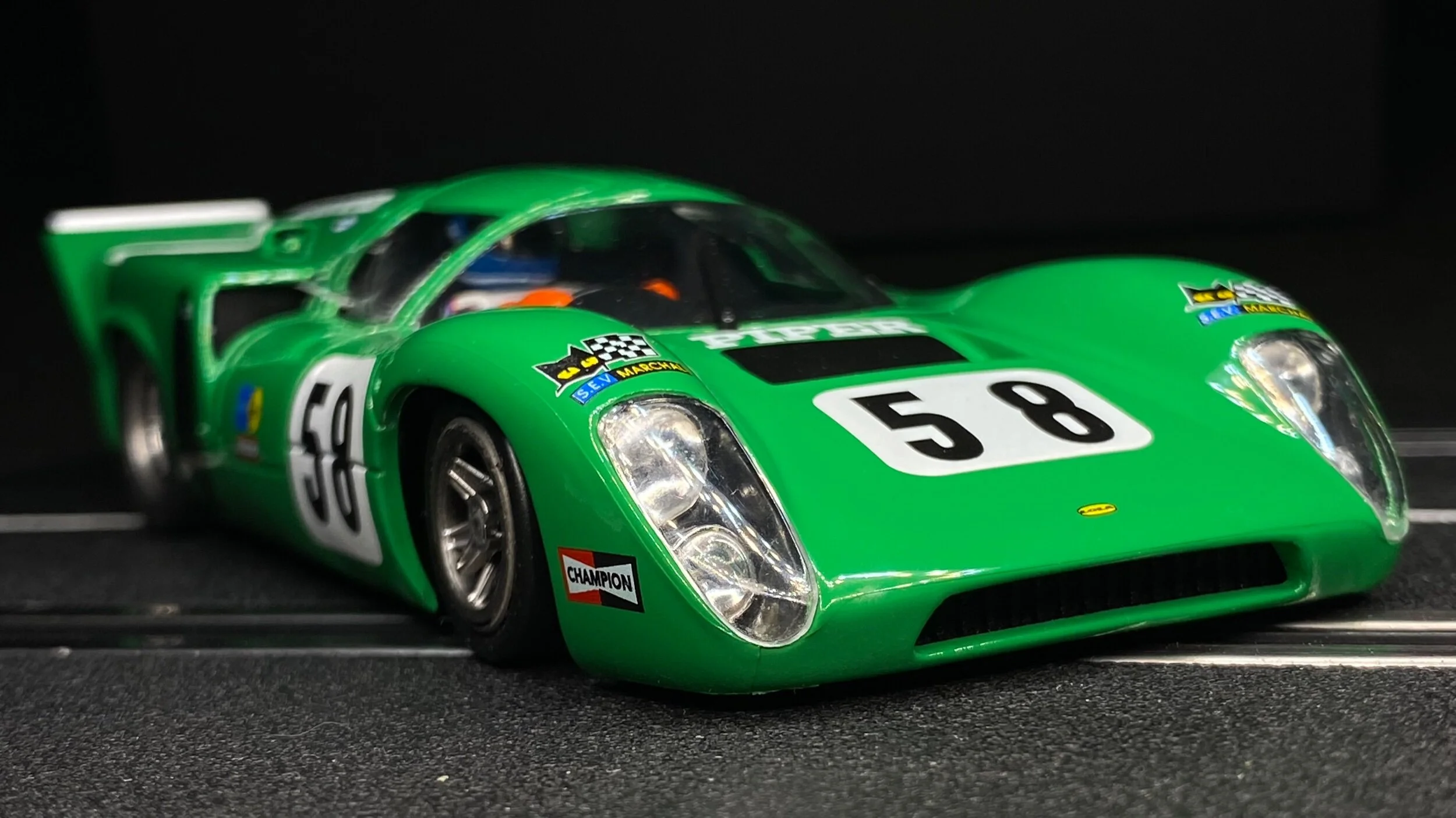 NR3D Lola T70 David Piper (58)