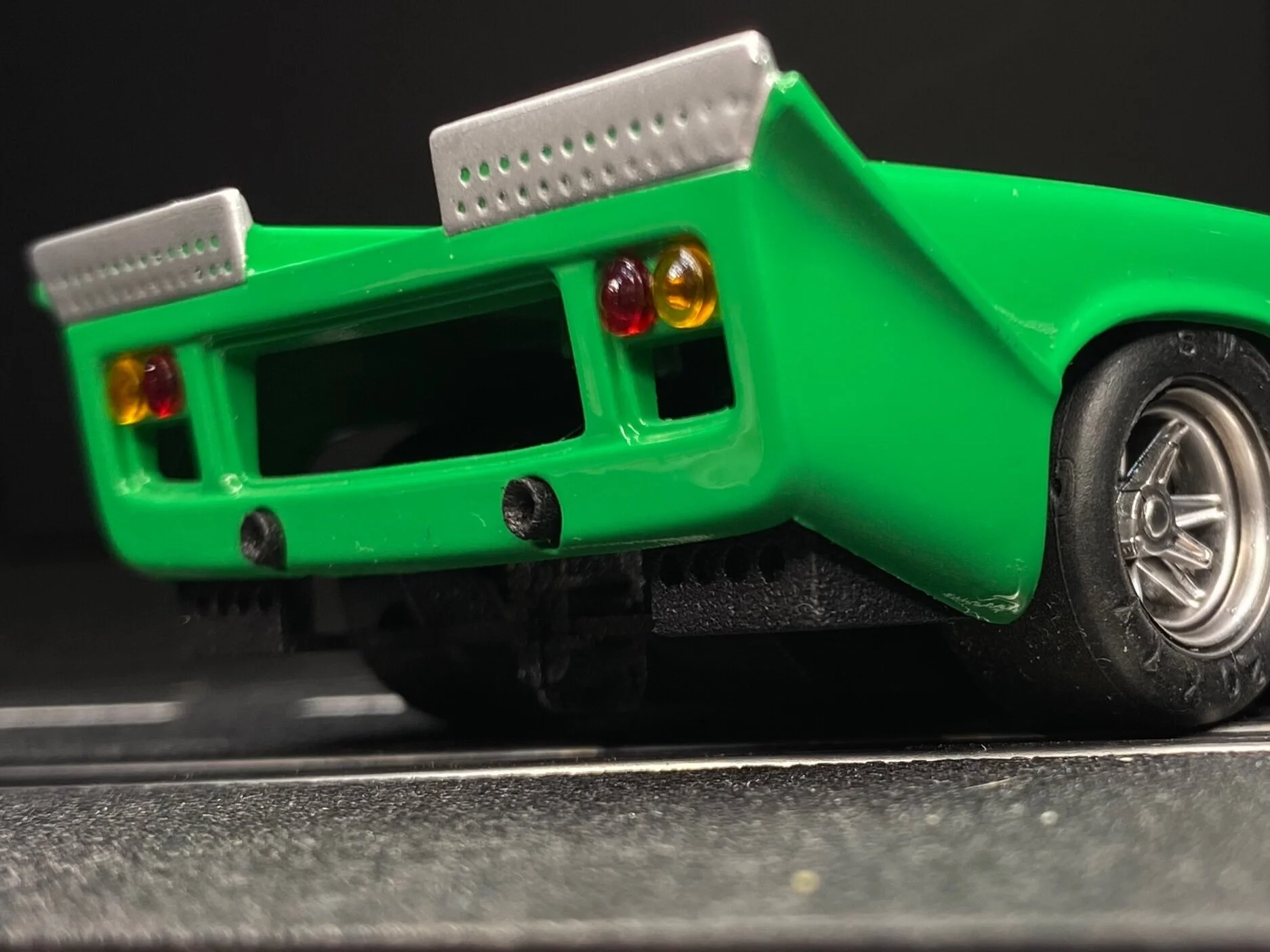 537AAE44-5F5A-4E3F-9577-28D3D84F6060