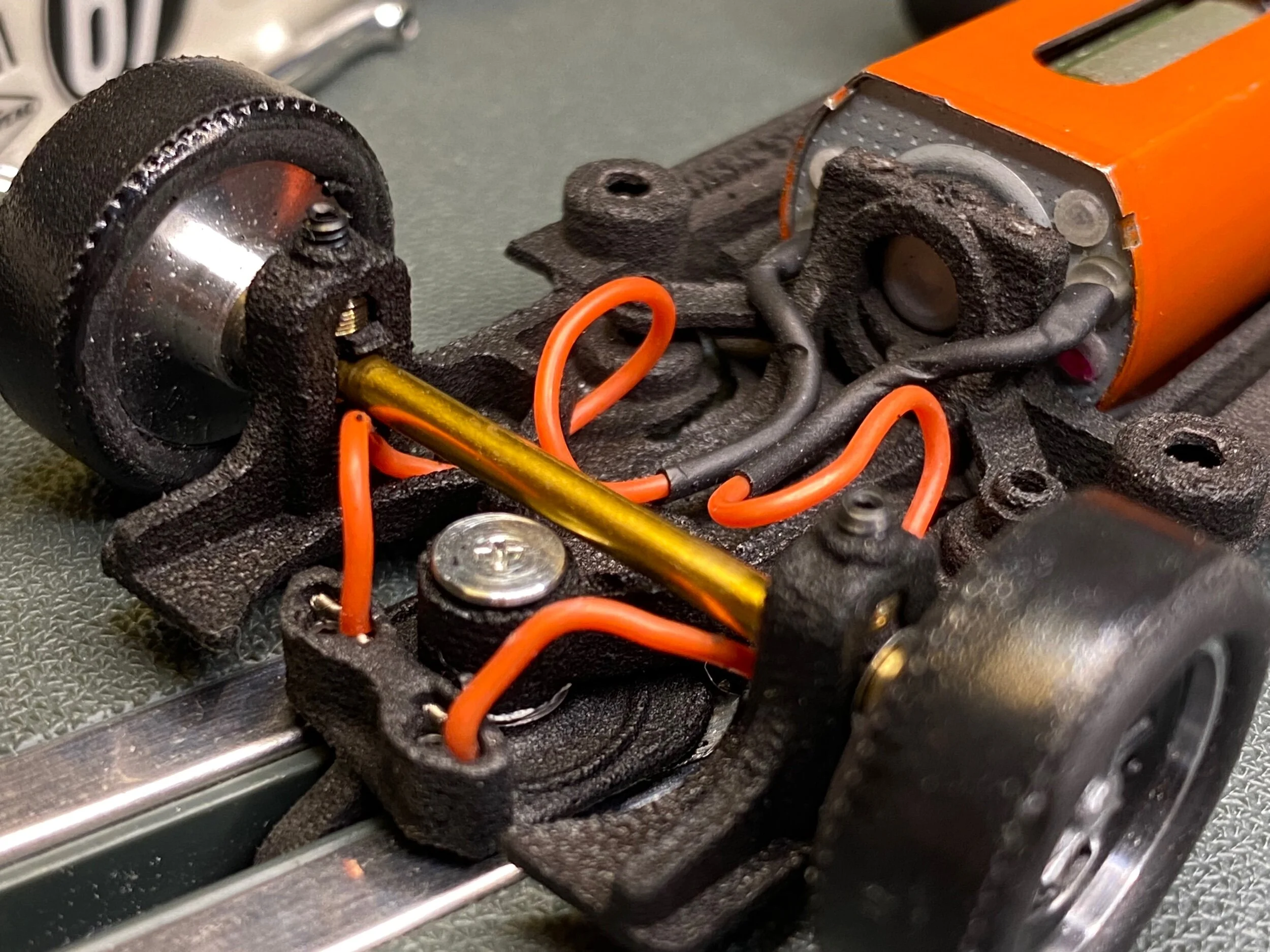 A904C7A9-F065-4A99-B9F2-9D1808404AA9