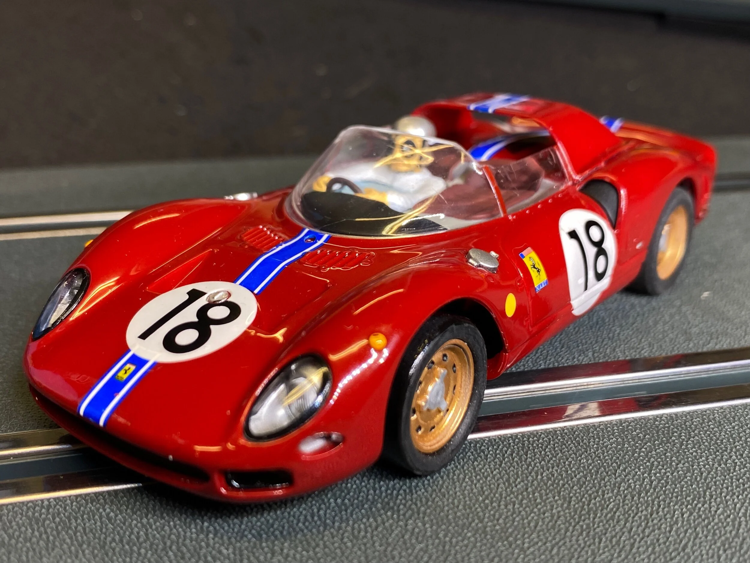 A943F94B-4148-4620-9B79-D9C24A6C785A