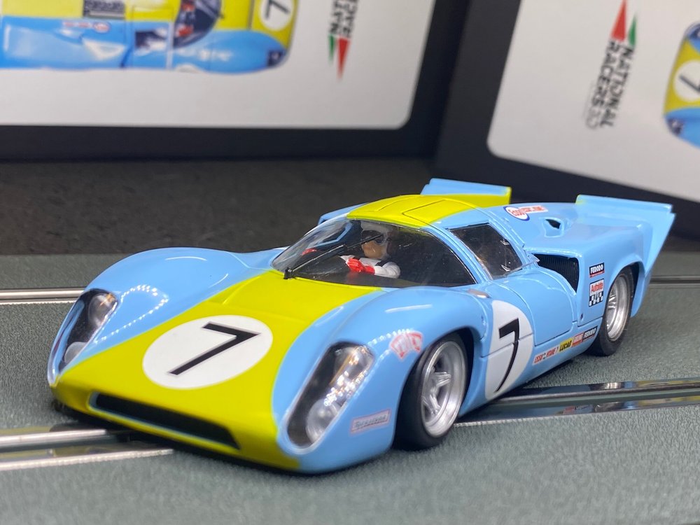 Solido-Brosol Brésil n° 175 LOLA T70 #6 RARE 1:43