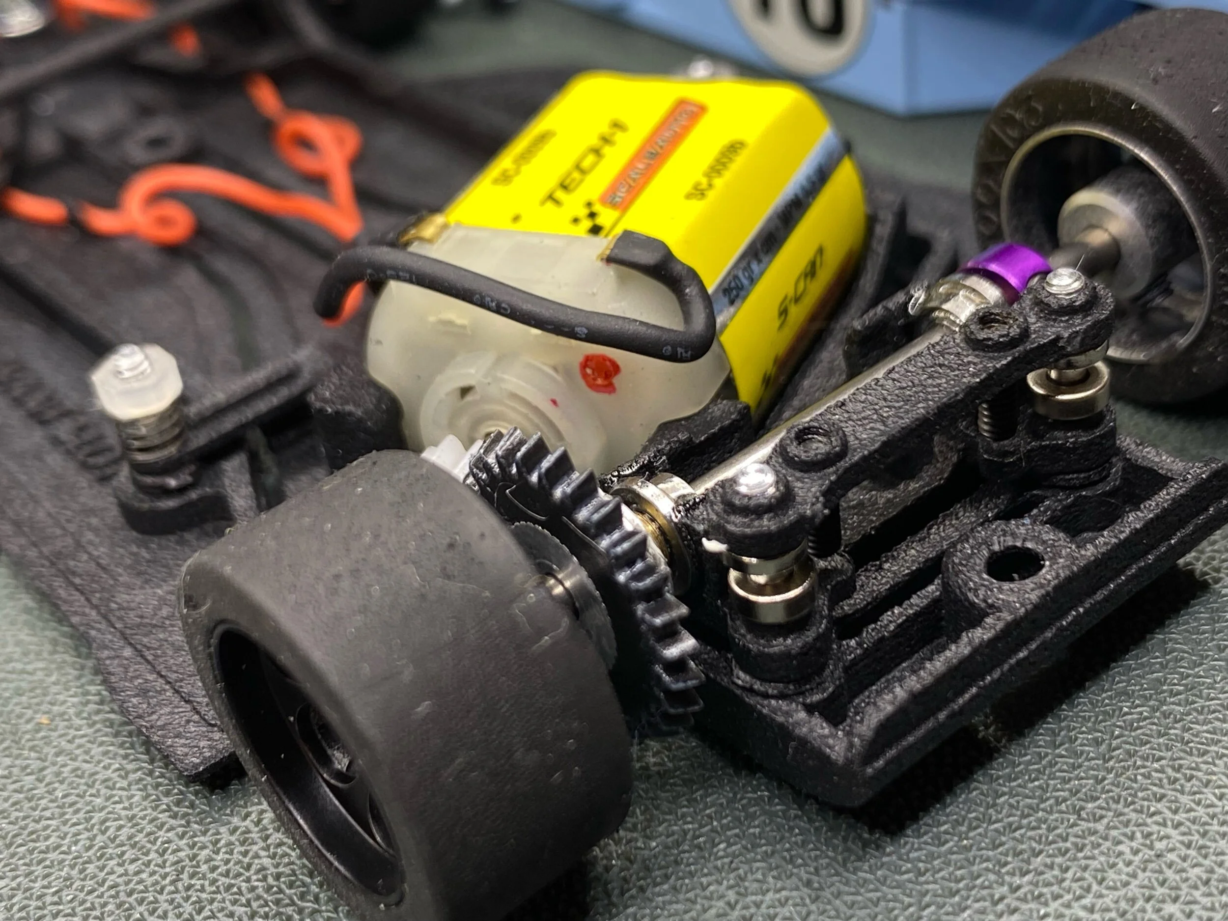 12B97916-05D8-4347-B85A-270EE9C243DF