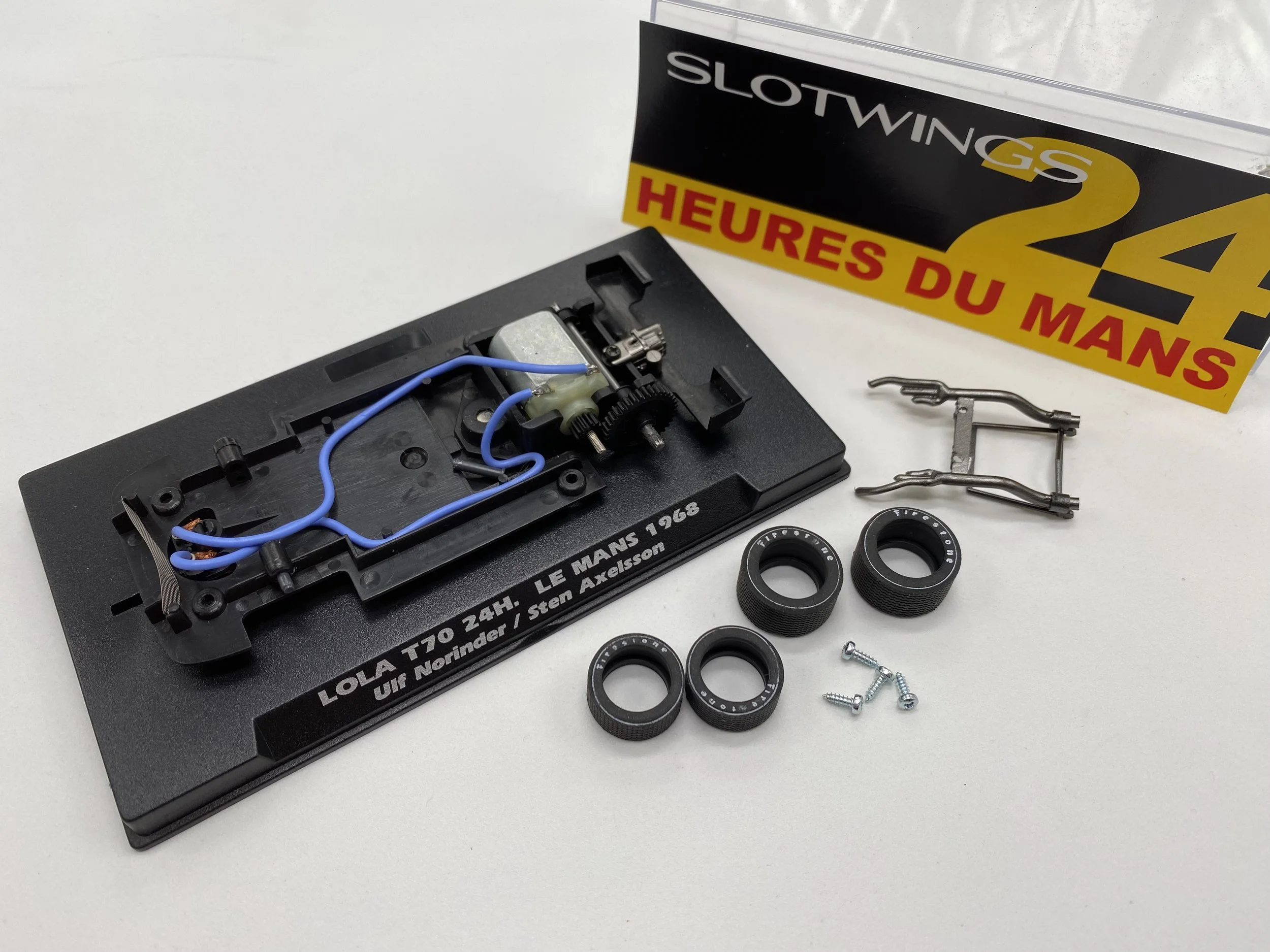 Slotwings Lola T70