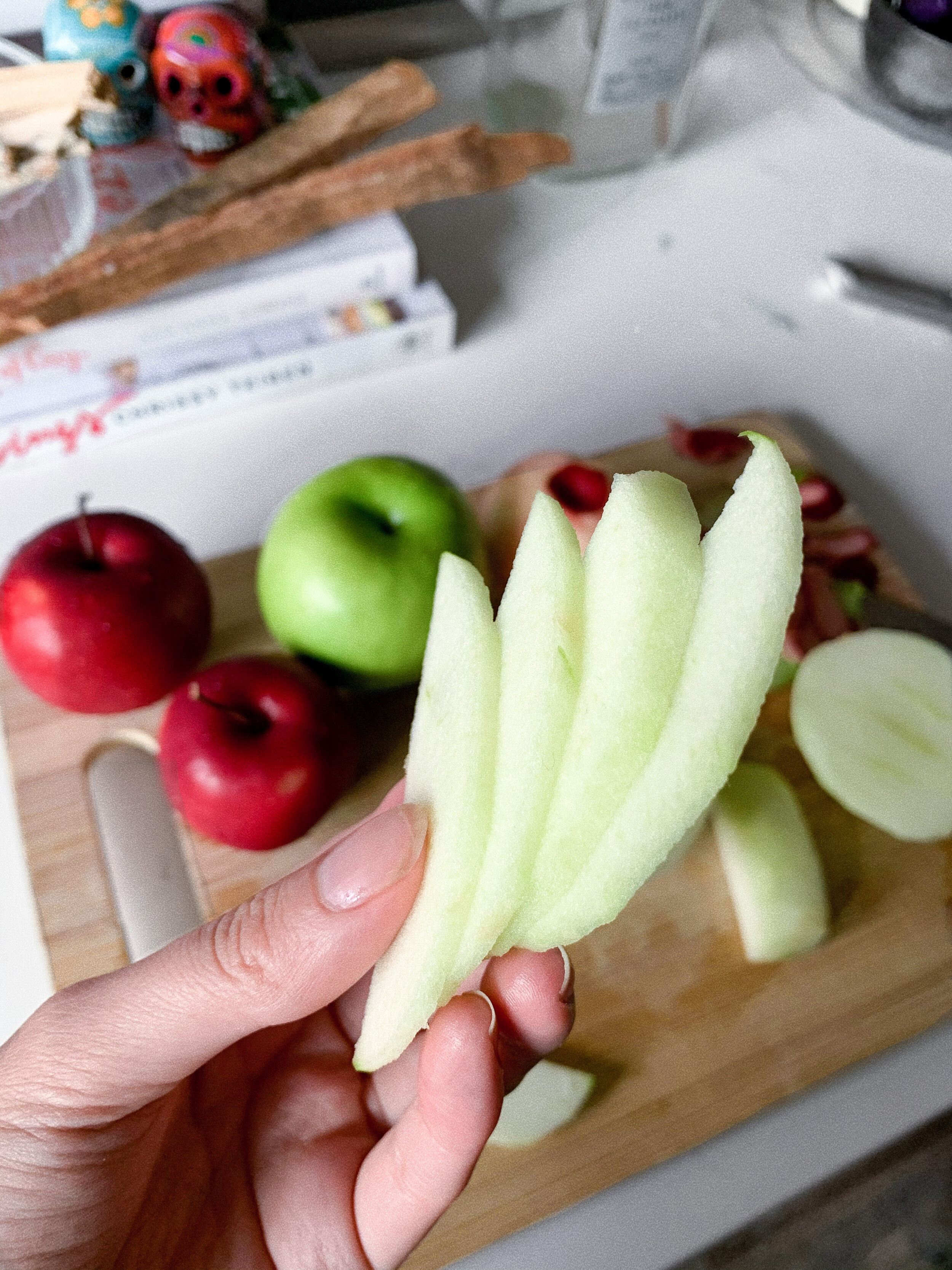Slicing the apples for the Apple Tarte Tatin