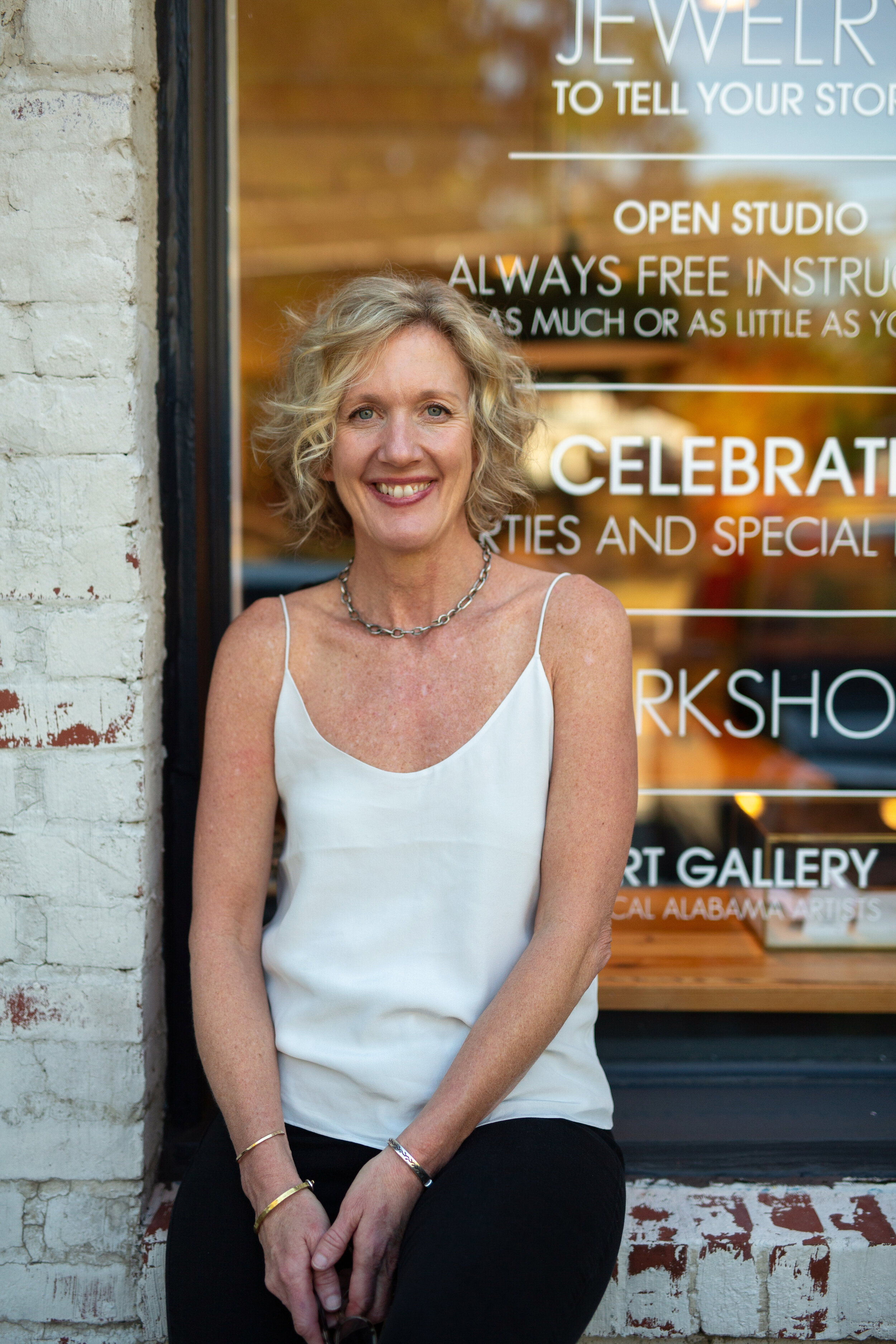 A Songbird’s Alight