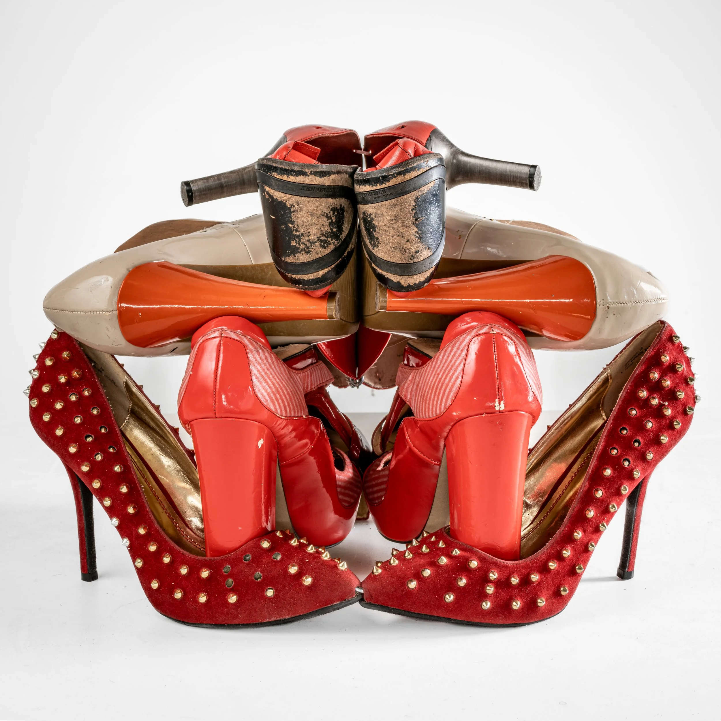 Willie Cole,  Twin Spirits, , 2026, Repurposed Shoes and wire, 27 x 12 x 11 in.