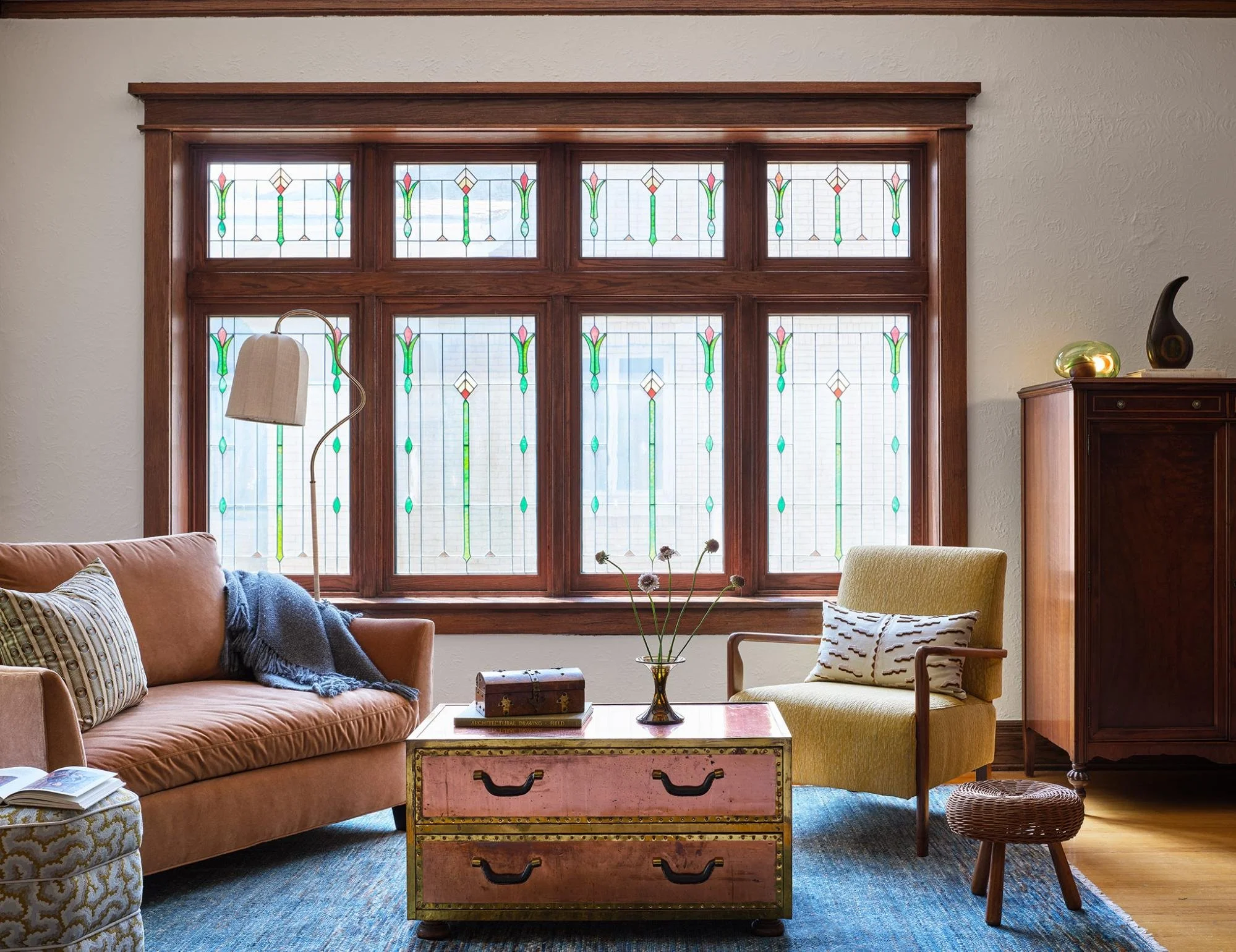 How to Choose the Right Size and Material Area Rug