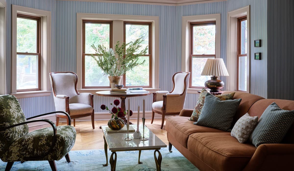 Eclectic living room design