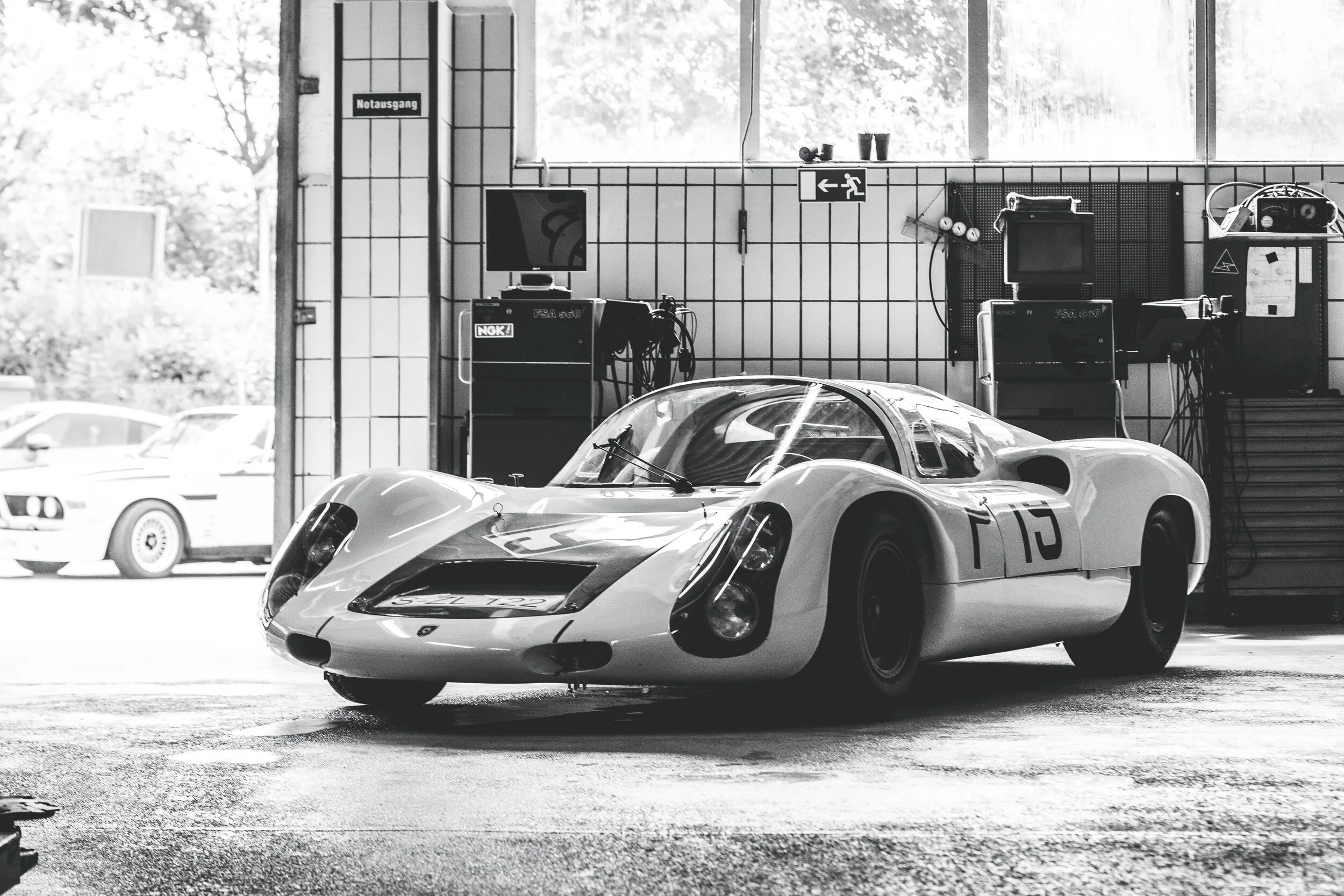 Porsche 910-Charlieandres_1816.jpg