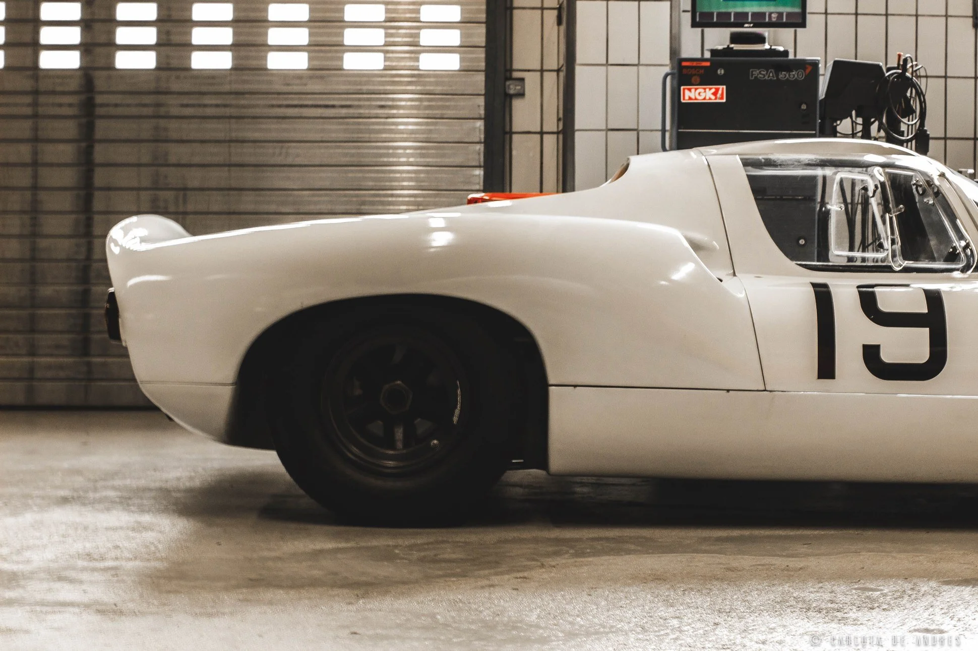 porsche-910-charlieandres-img_0785.jpg