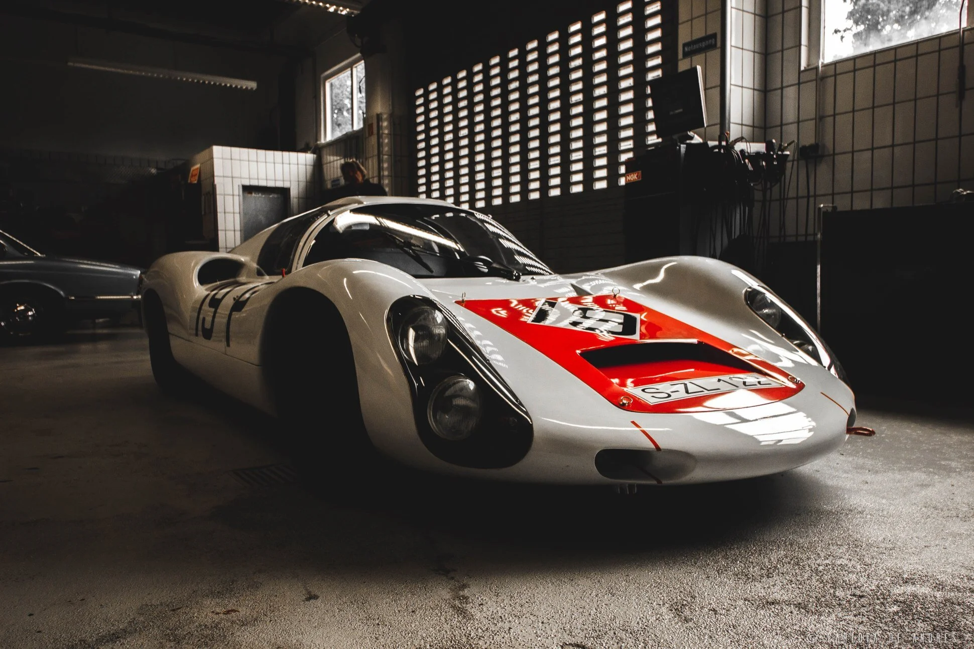 porsche-910-charlieandres-img_0777.jpg