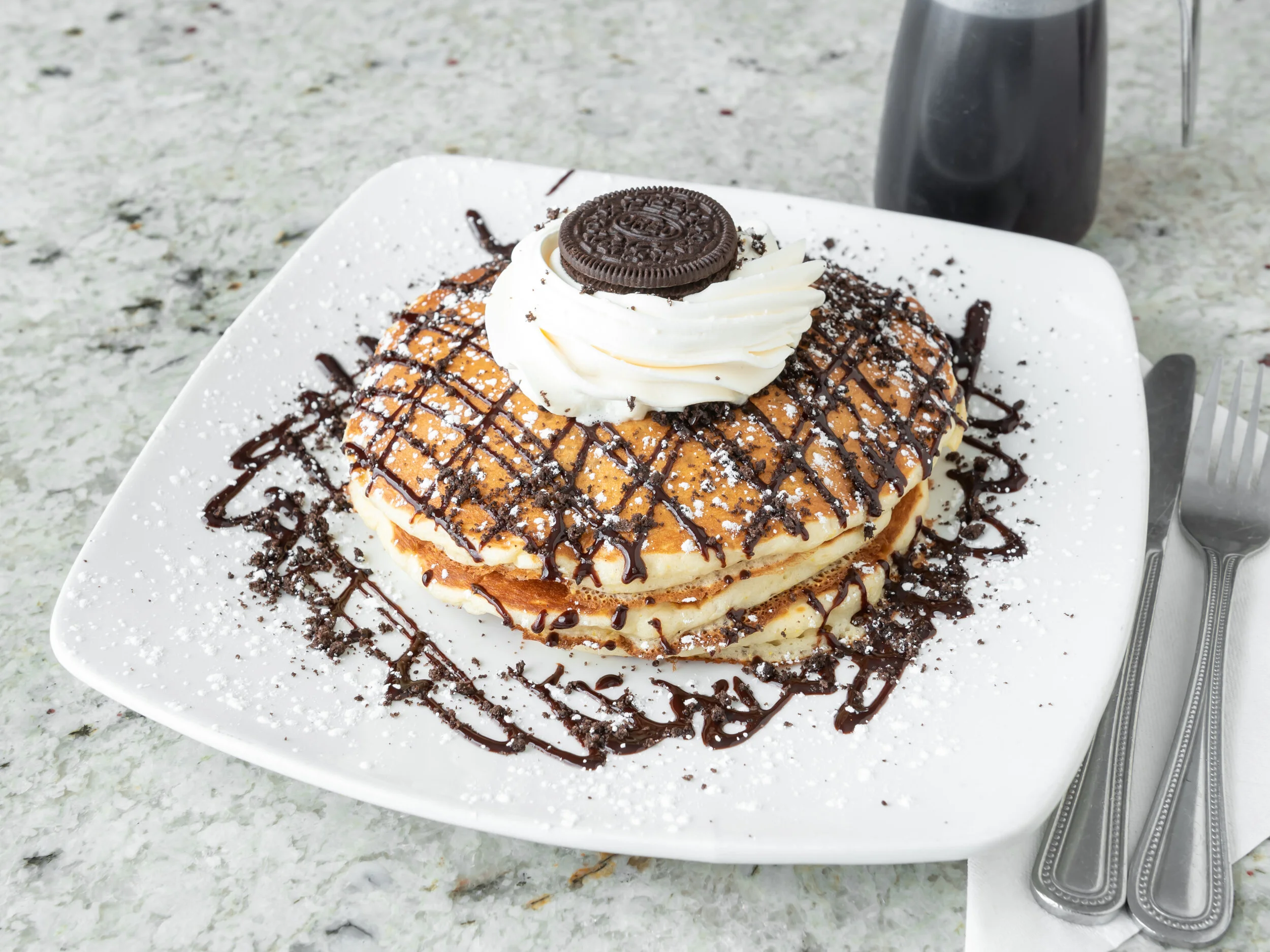 JessicasRestaurant_OreoPancakes.jpg
