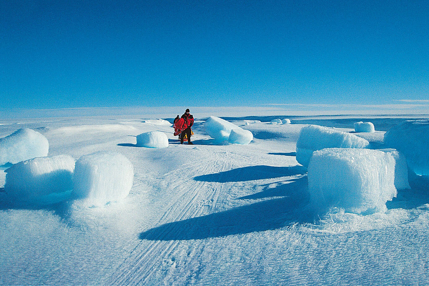 Greenland icecubes-Ousland Explorers-Lars Ebbesen.jpg