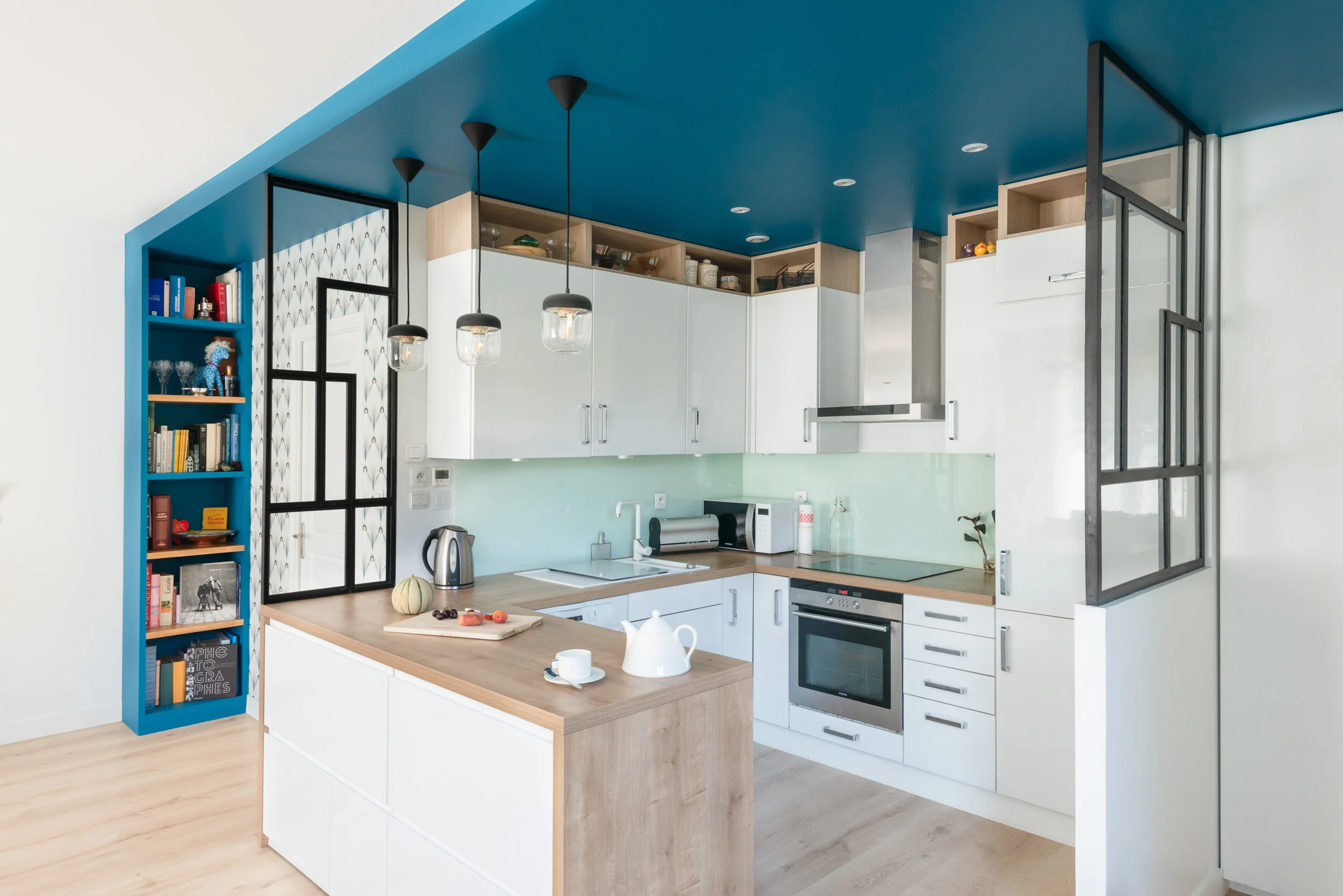 architecte intérieur-paris-92-cuisine-bleu-verrière-catherine bouvier.jpg