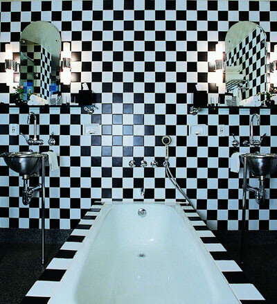Andrée PUTMAN- salle de bain -noir et blanc-design interieur.jpg