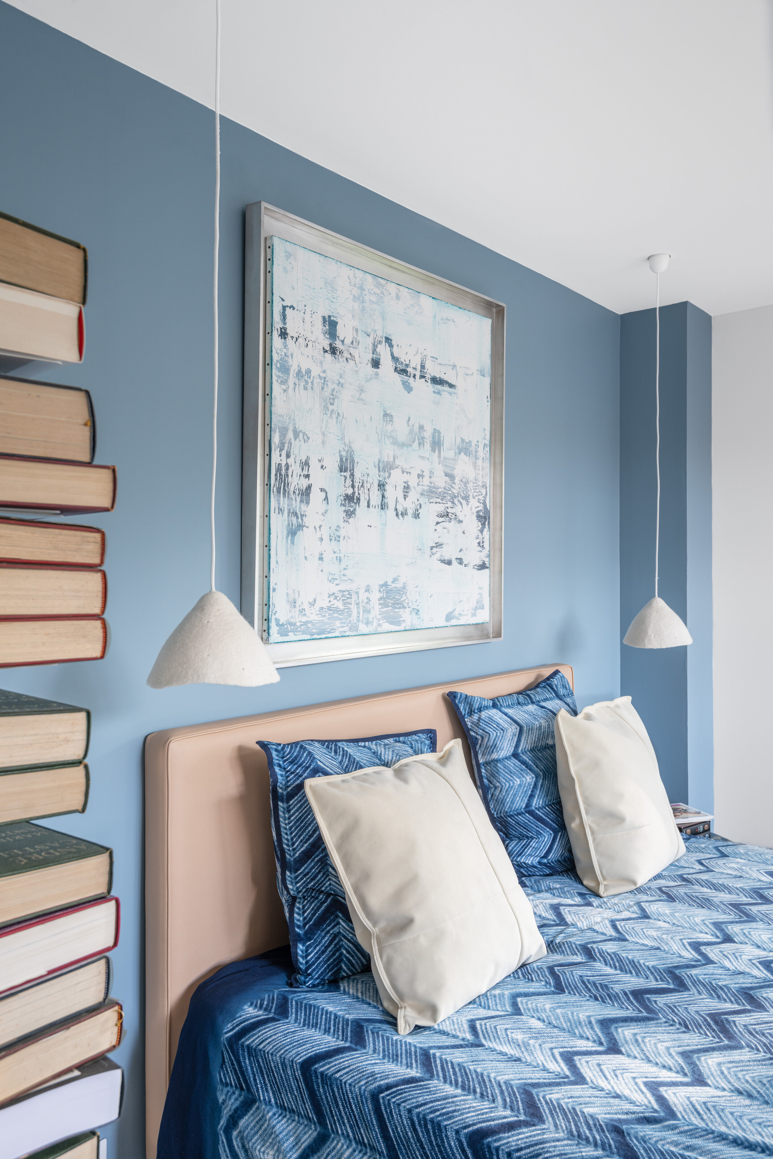 Architecte-interieur-contemporaine-decoration-design-sud-nice-saint-raphael-cannes-maison-chambre-bleue.jpg