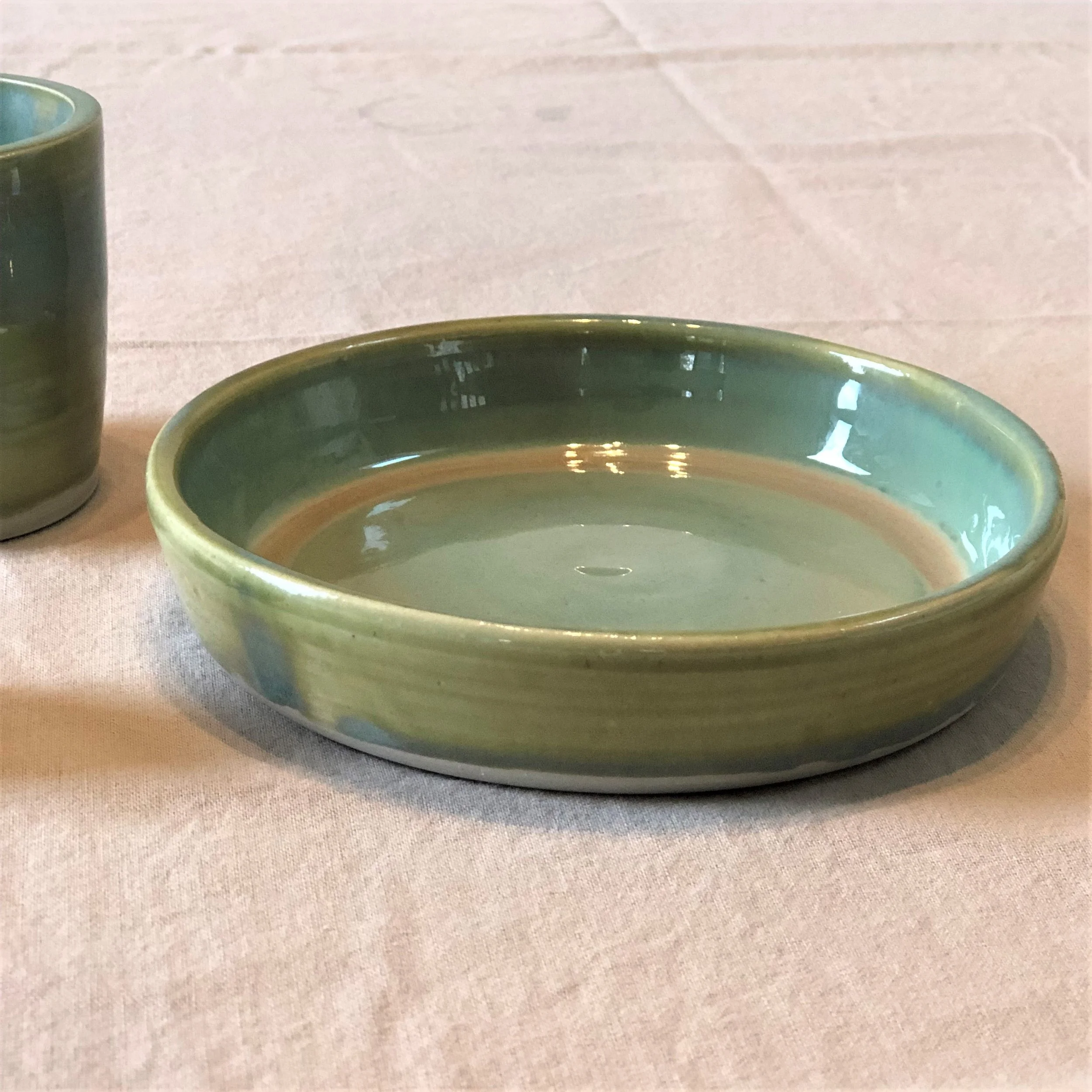 céramique petit plat assiette verte artisanat katbey ltd.jpg