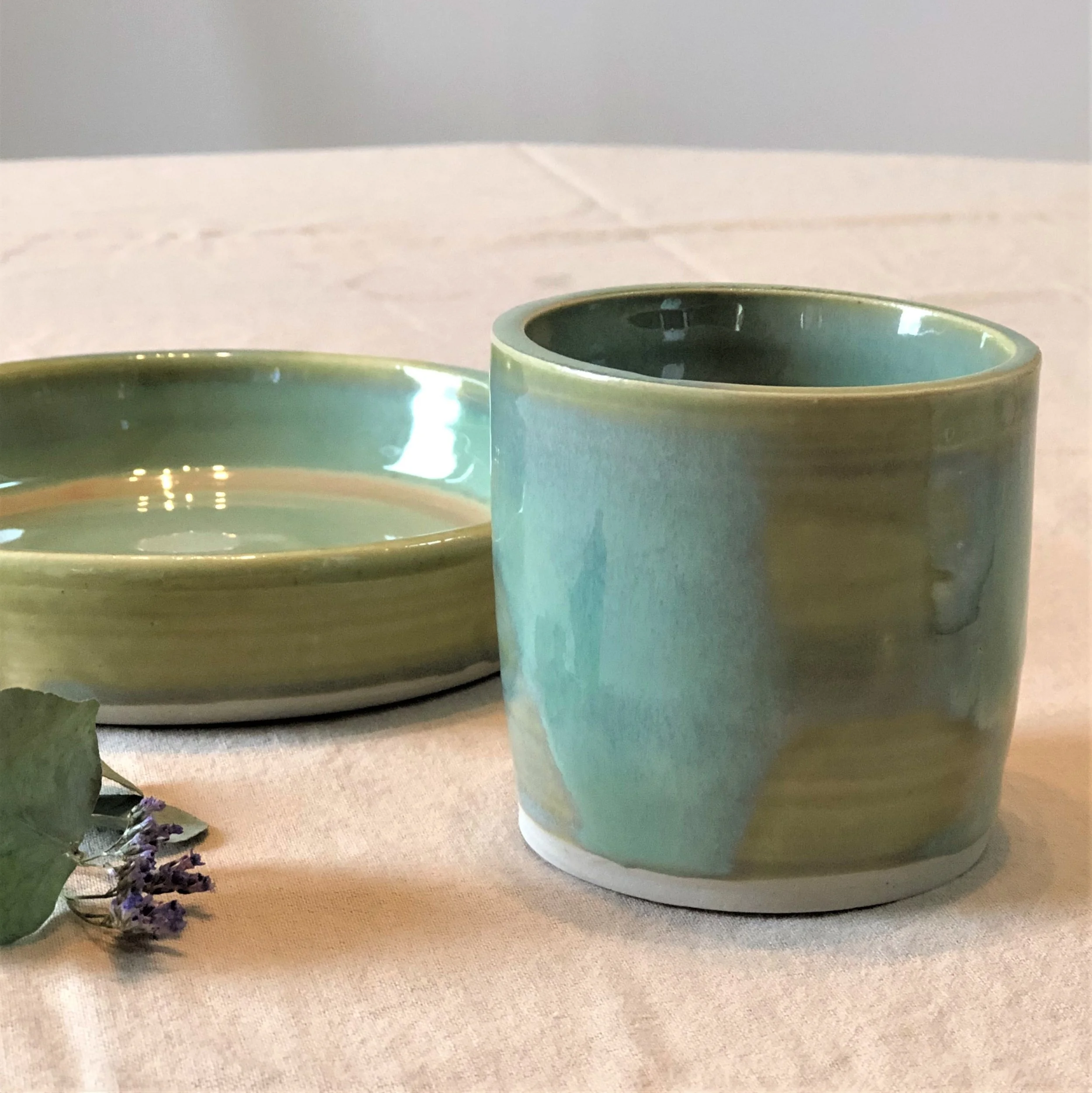 céramique pot vert brillant artisanat katbey ltd.jpg