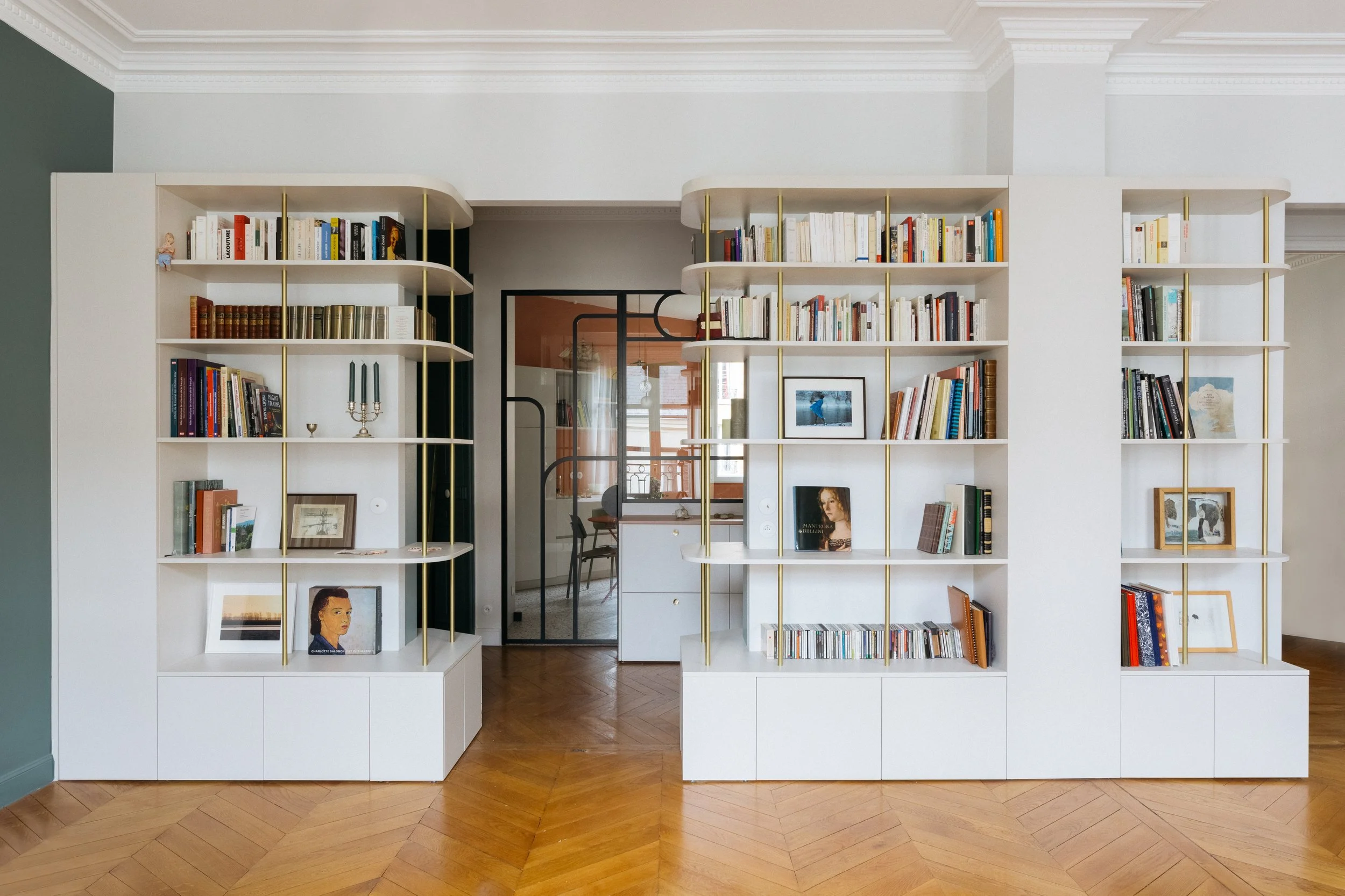 Appartement style Haussmannien un bijou rénové — Bulles & Taille-crayon