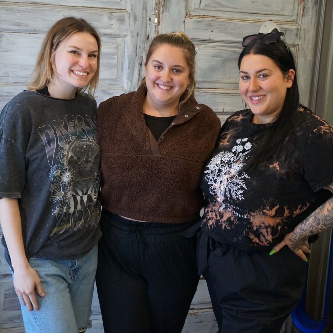 We had an adorable piercing party with these sister friends!
Sweet assortment of new additions performed with 💗 by Jo.
Spring break is kicking off, so book online to guarantee yourself a spot!
🌟💗🤖
#robotbabes #robotpiercingtattoo #robotarmy #pier