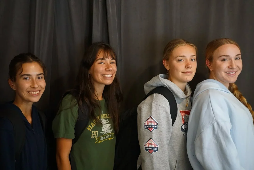 Fun piercing party with Aubrey, Danica, Katelyn, and Berlin! Glad we crossed paths today! Fresh Conch, Helix and Nostril piercings all with implant grade Titanium set cubic zirconia champagne and classic clear color tones. Soo cute!!
(人 &bull;͈ᴗ&bull