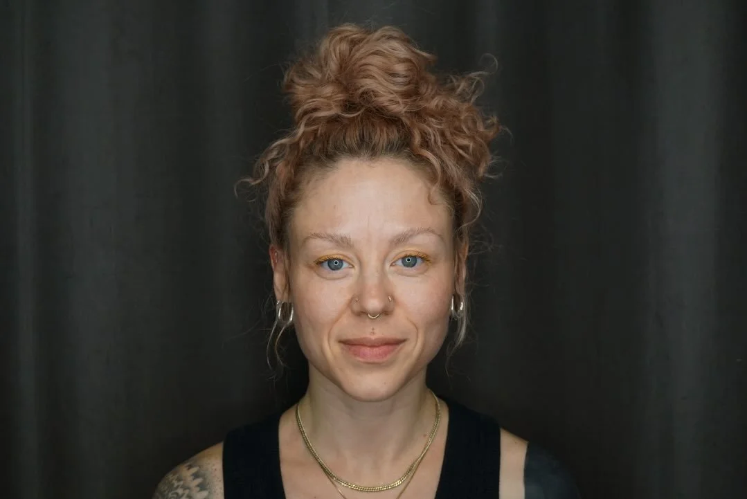 Isabel is so much fun to shop and work with! Appreciate you stopping by🌟
&ldquo;Metro&rdquo; in White Gold from @emberbodyjewelry in a new Flat piercing and 4mm Marquis pins set in implant grade Titanium for a second pair of Lobes. So exciting to se