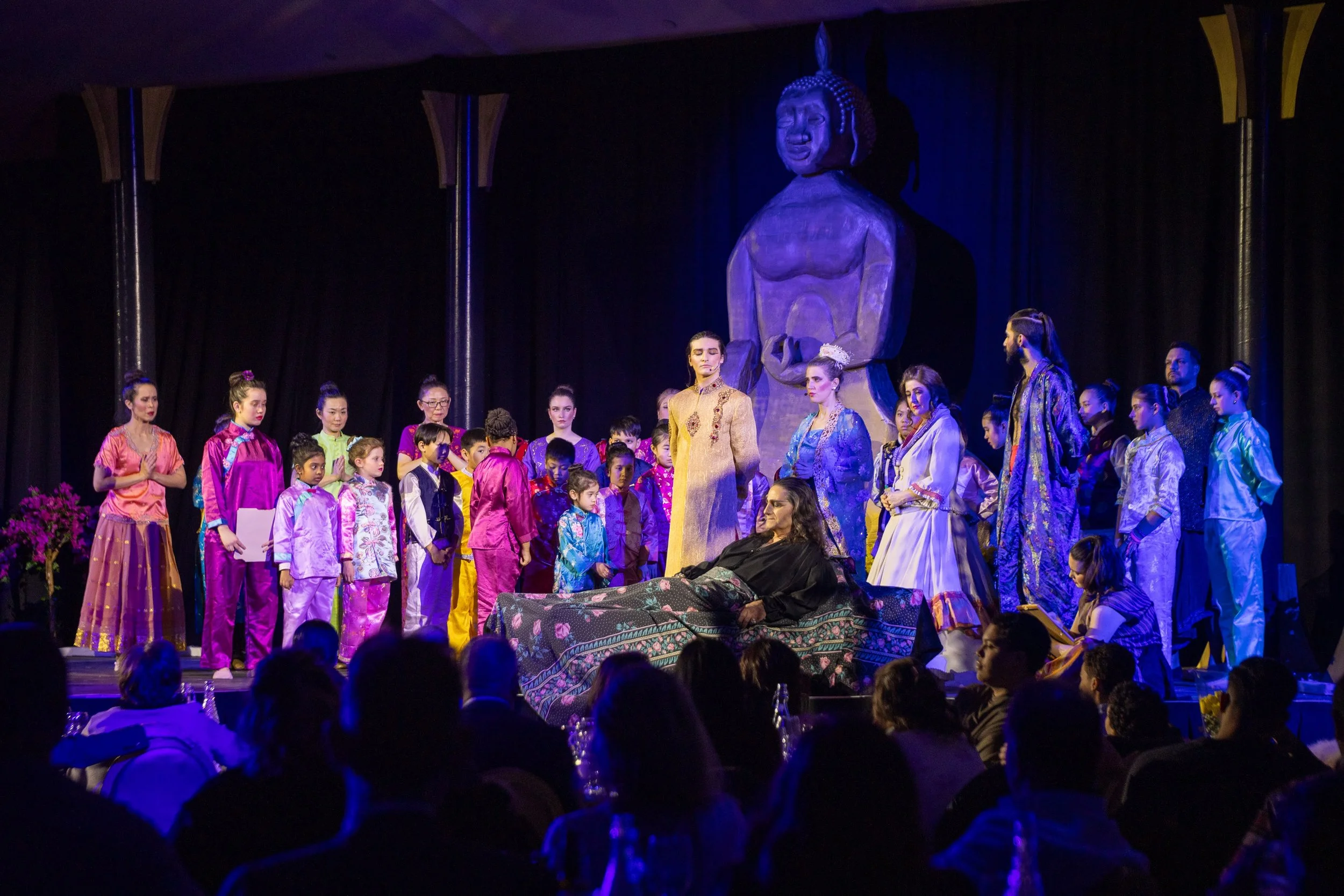 KINGandISHOW-117_Original.jpg .jpg