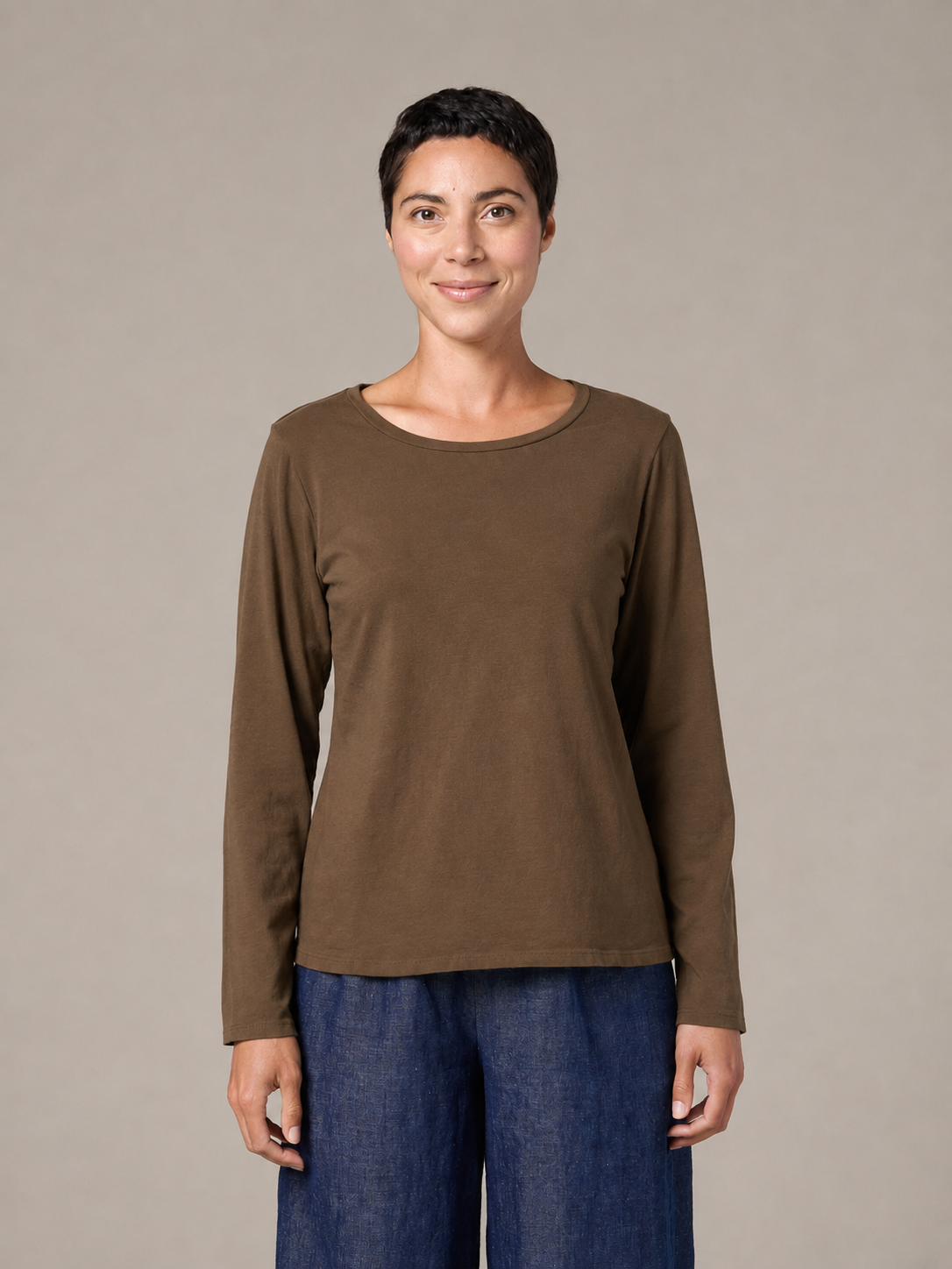 Long Sleeve Fitted Crew - Chocolate