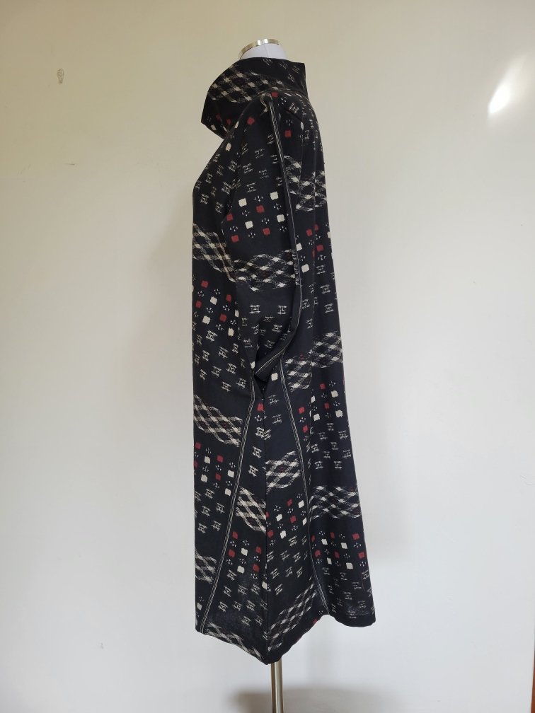 SV-004-TARA HI COLLAR DRESS 2.jpeg