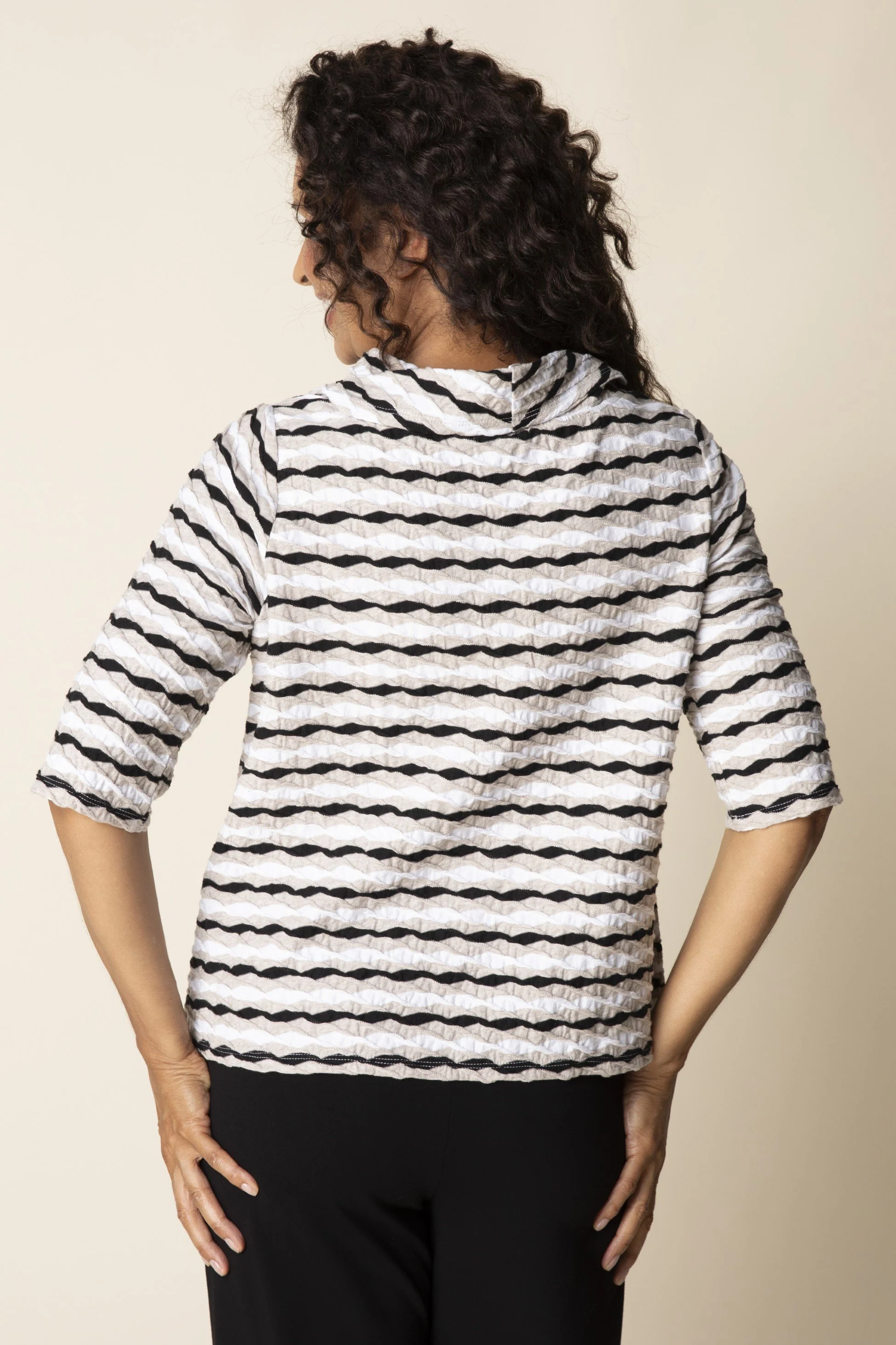 19209 WILLOW MAKE WAVES OCEANSIDE TEE.jpeg