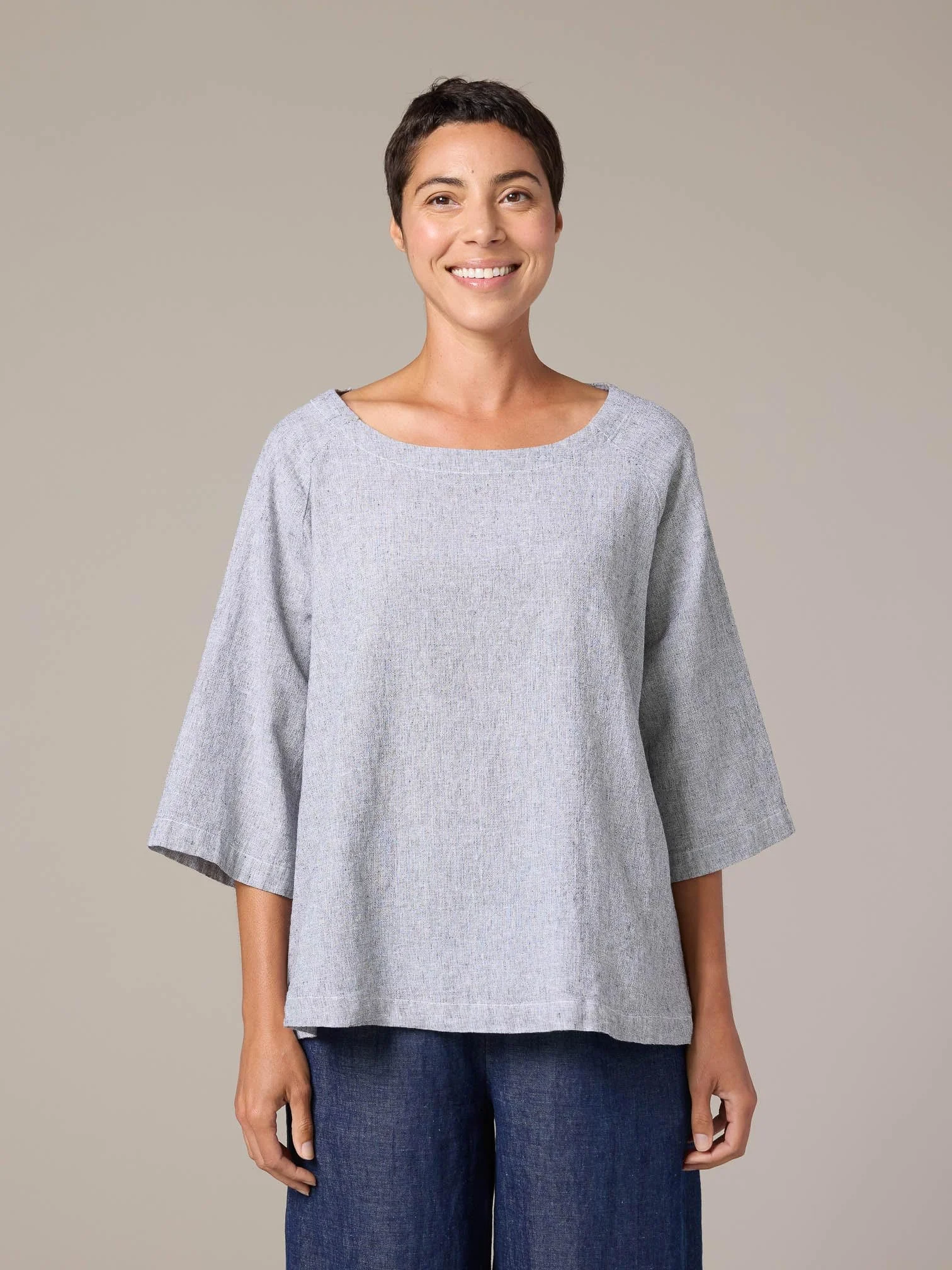 Crosshatch Wide Sleeve Oversize Pullover- White