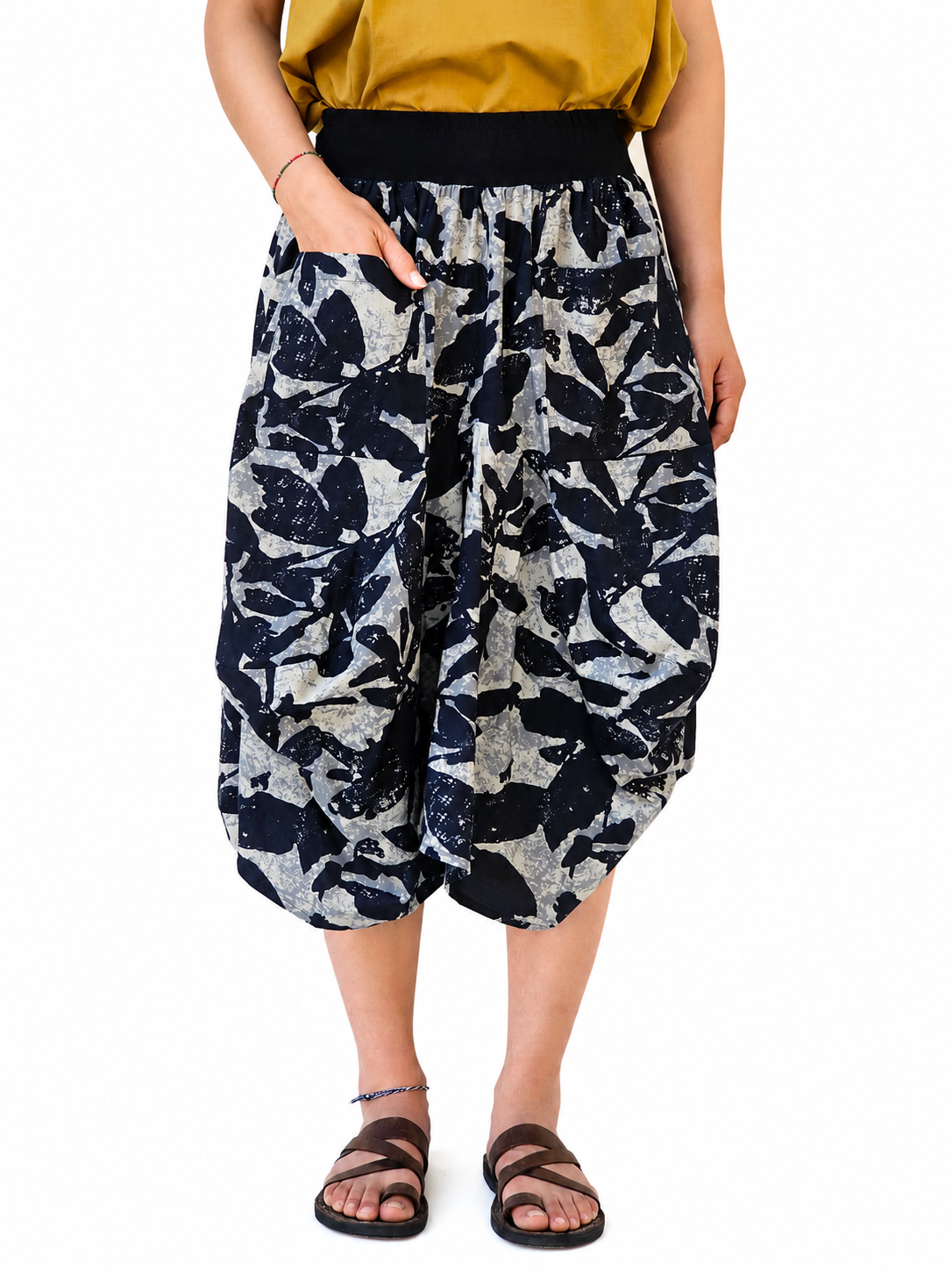 AR26-13 Dakini Skirt - Watercolor