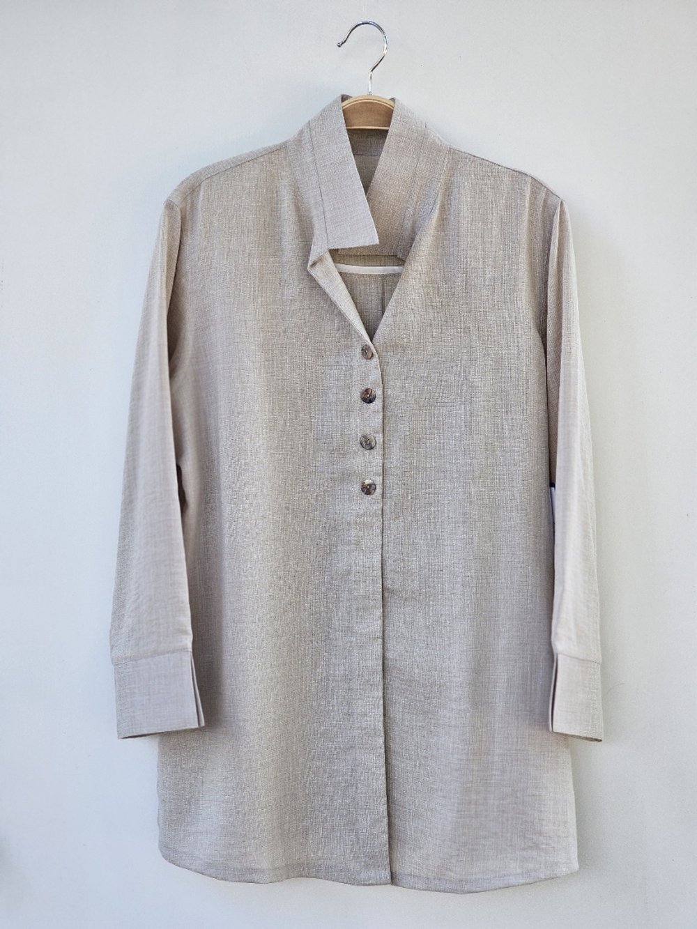 Eleanor Wrinkle Free Linen Blouse - Sand