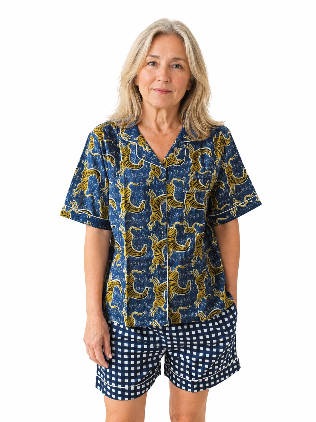 Zigger blue short 4.png