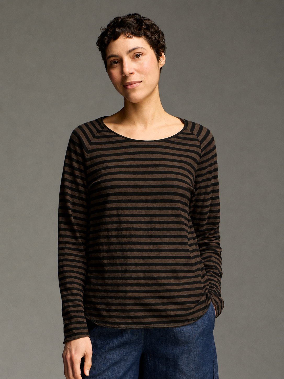 Full SLV Black Stripe Sporty Top - Chocolate
