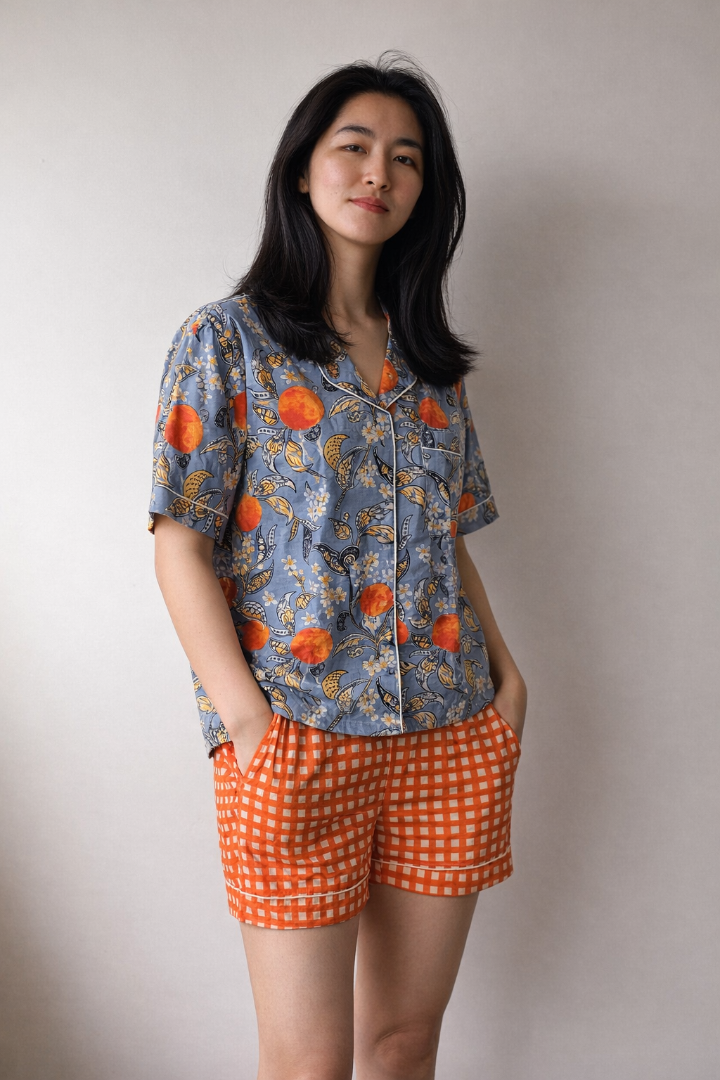 Peaches Orange Short 3.png