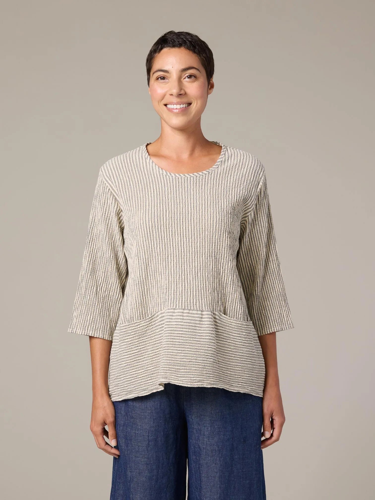 Grey Stripe Crinkled Pocket Pullover - Jicama