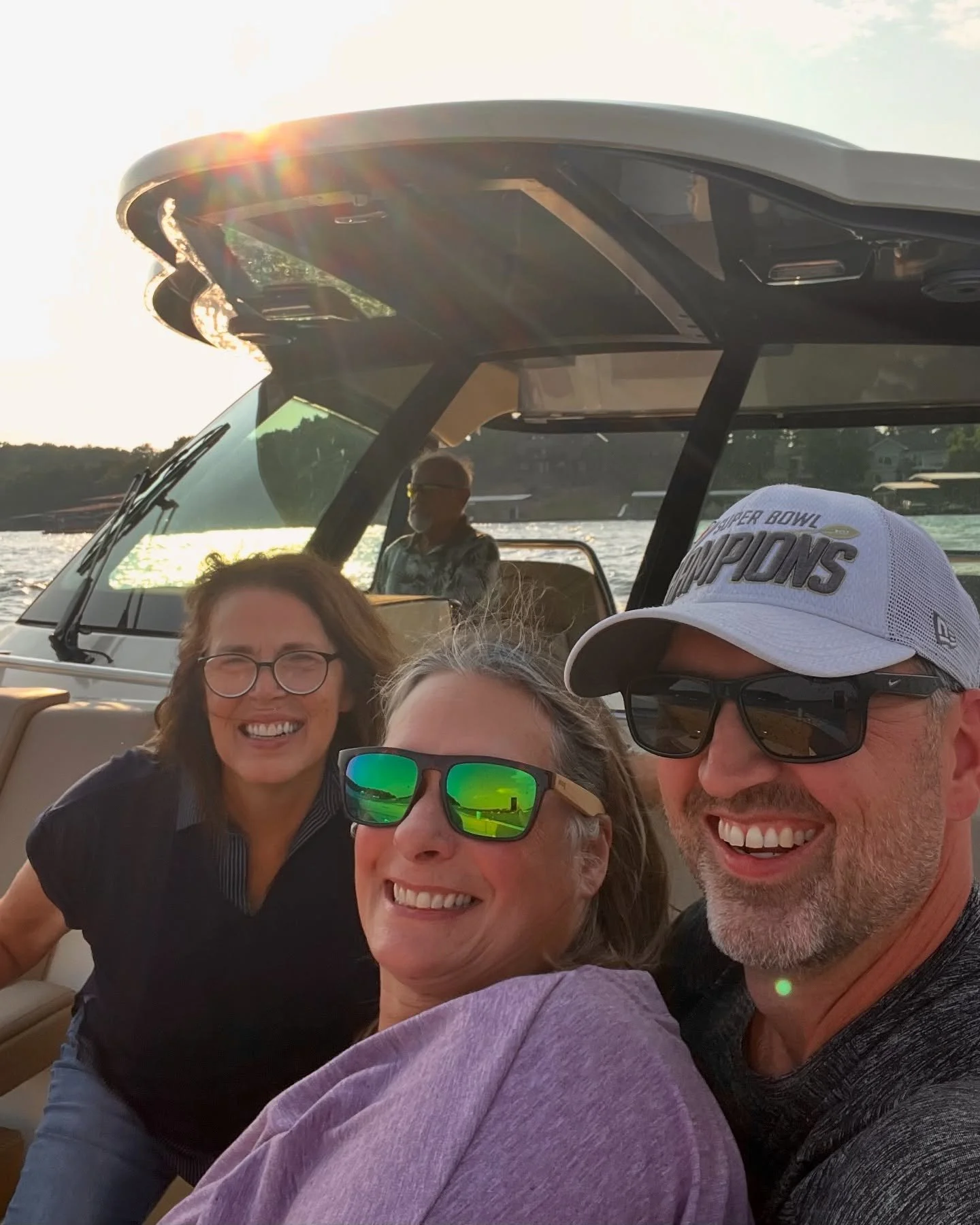 Having a great time on the &ldquo;other&rdquo; end of the lake this weekend! 
.
.
.
#lakeoftheozarks #lakelife