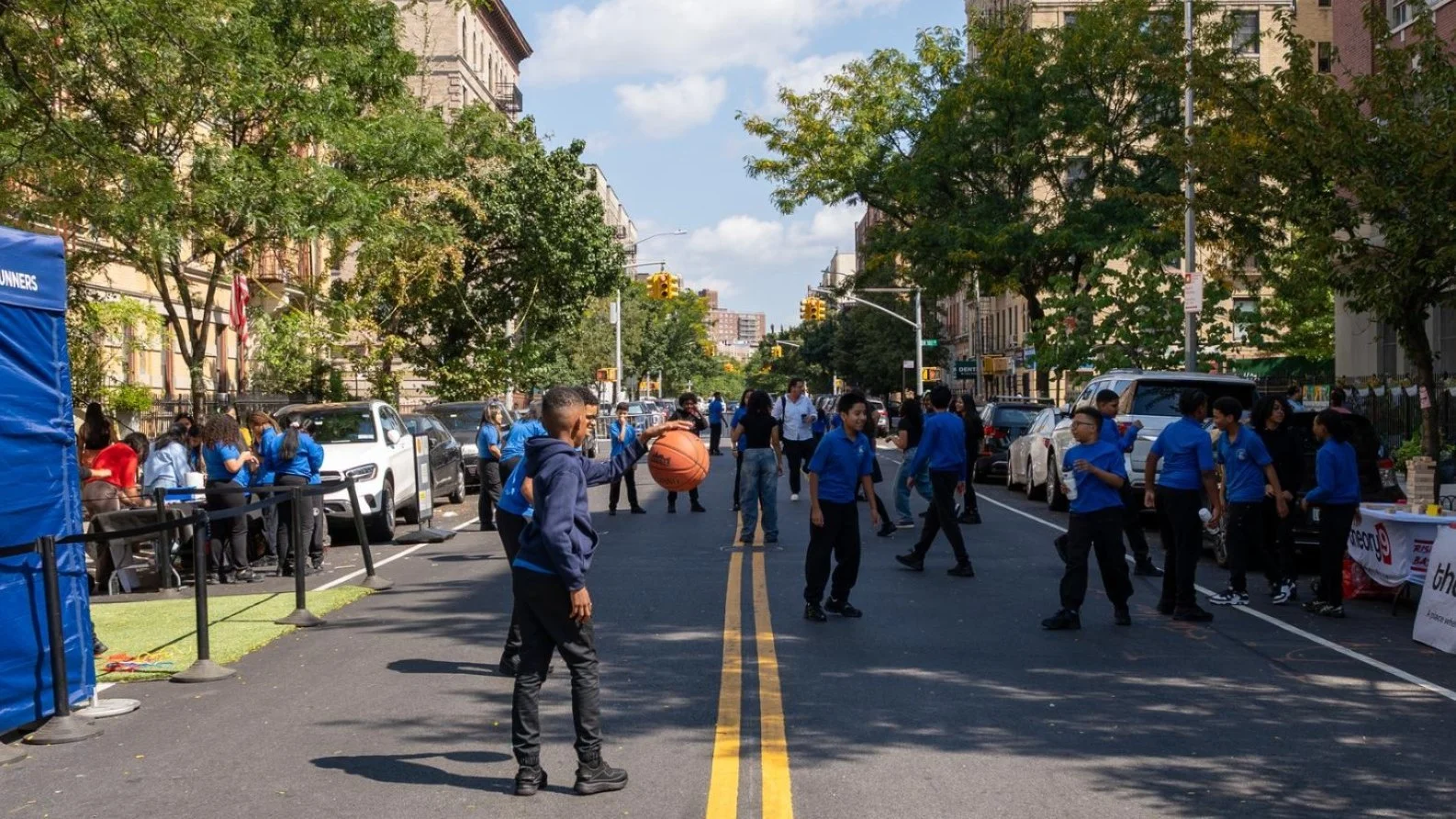 NYC's budget reflects what we care about. So let's fund School Streets for all!