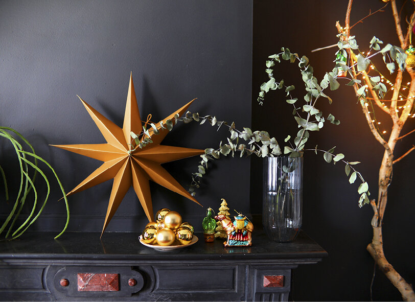 FONQ+STYLING+INTERIEUR+KERST+XMAS+THE+NICE+STUFF+COLLECTOR+THEO-BERT+POT+LIGGEND.jpg