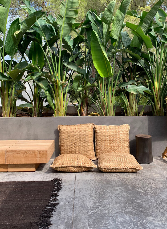 THEO-BERT+POT+STYLING+HOTSPOTS+IBIZA+HOTEL+CASA+COOK+LR+4.jpg