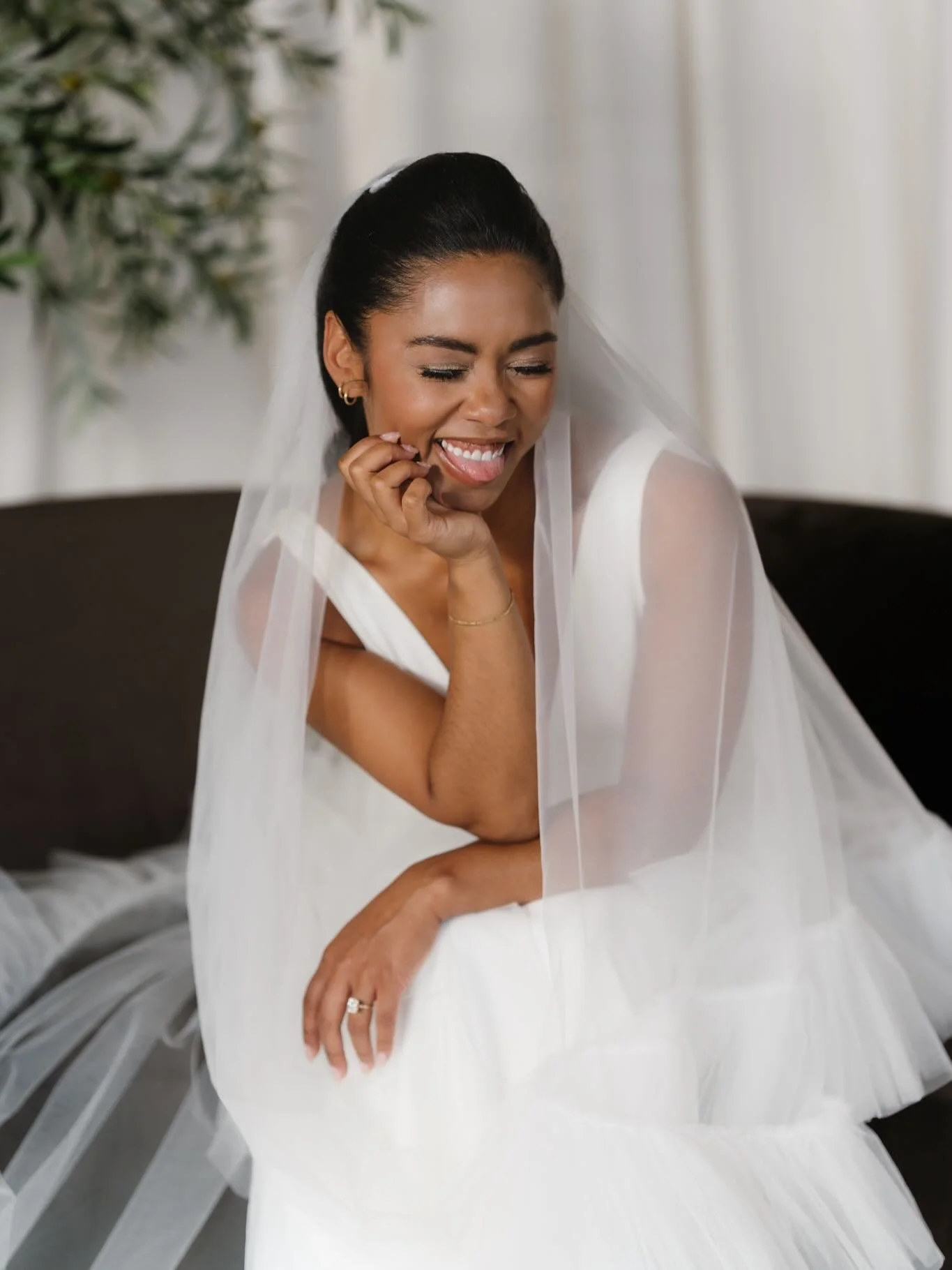 Catch her in the house and on the runway&hellip; @houseoflagree that is 💪🏻 @mariachristinaf is the owner of @houseoflagree and she&rsquo;s such an inspiration to me daily - thank you for modelling for me Maria!! Love you girl. 

HMUA: @studioxobybr