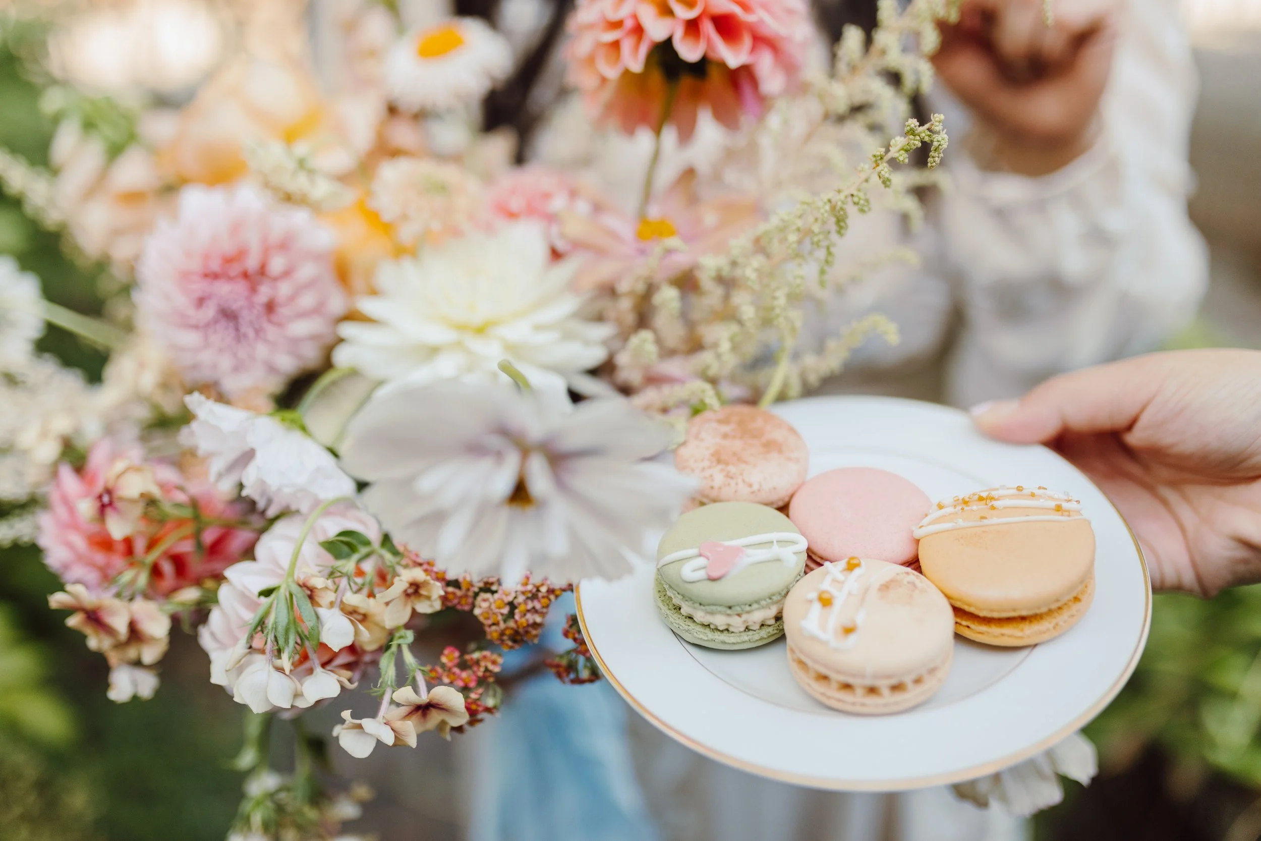 Lush Floral Centerpiece and Dessert Cookies.jpeg