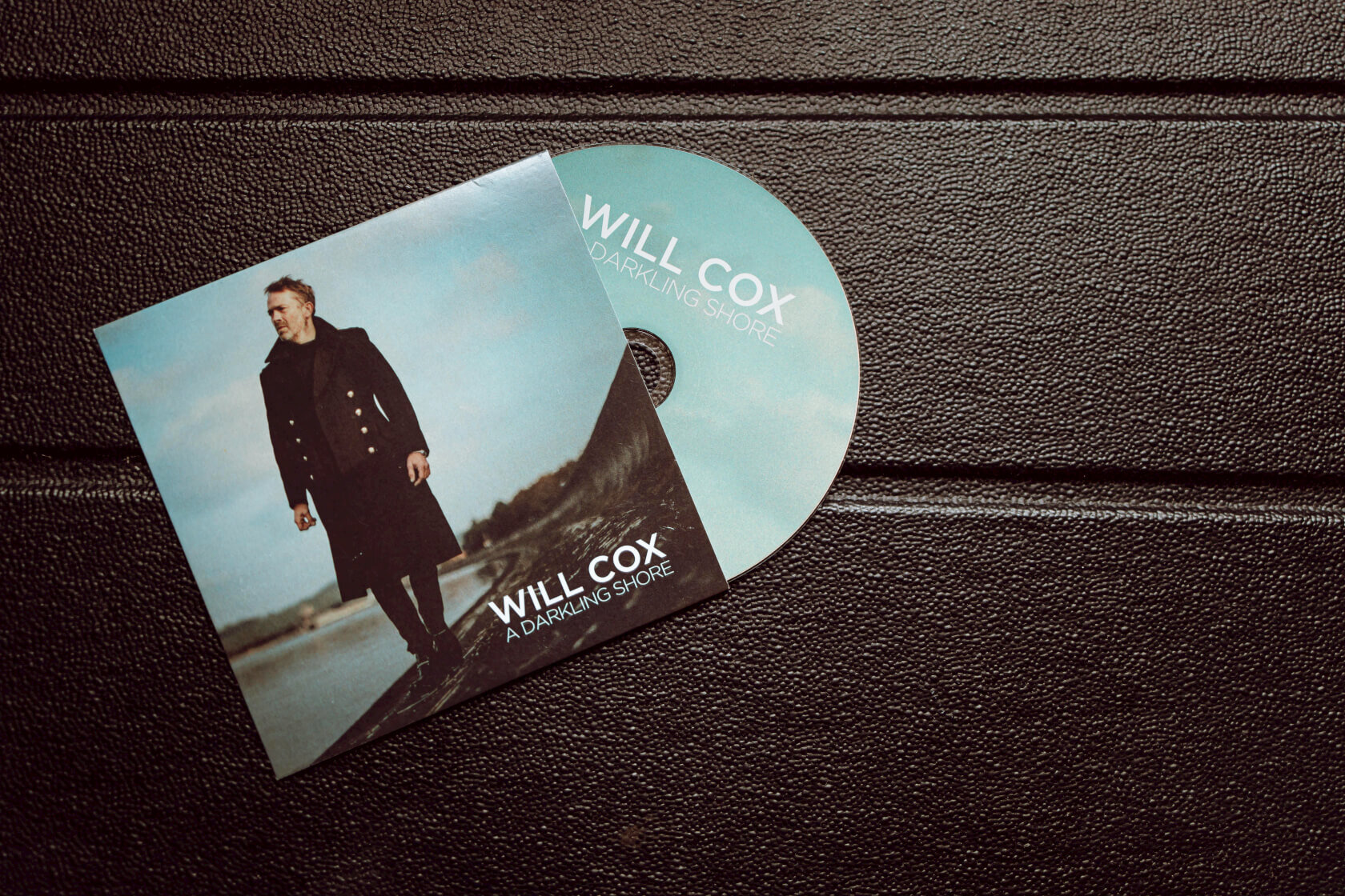 cd-cover-on-black-gutiar-case-WillCoxCDLifestyleImagesbyIanWallman-6349.jpg